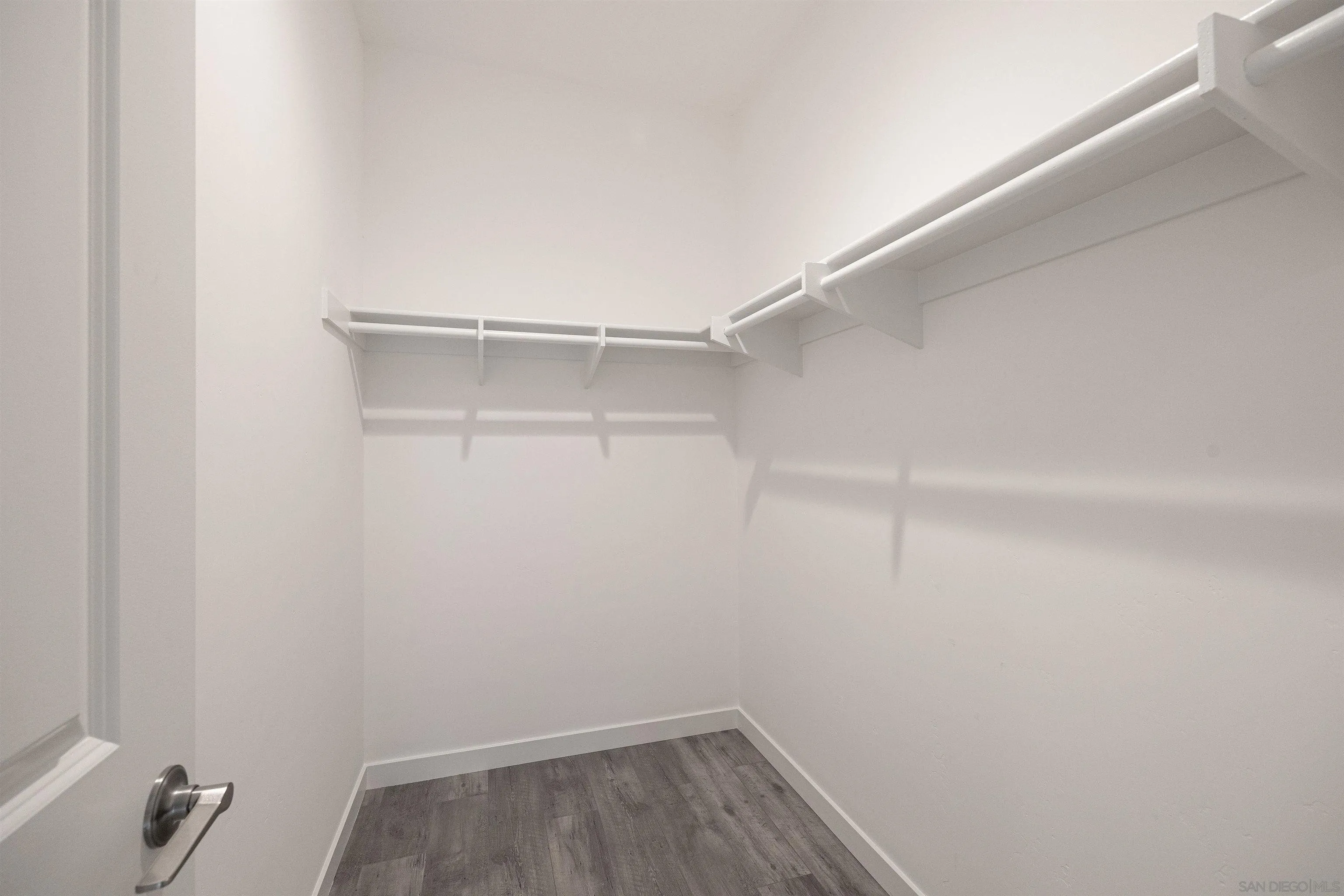 https://cdn.realtyfeed.com/cdn/127/250041923/55c29460f0f86b2d1fb07d0be78acad1.webp