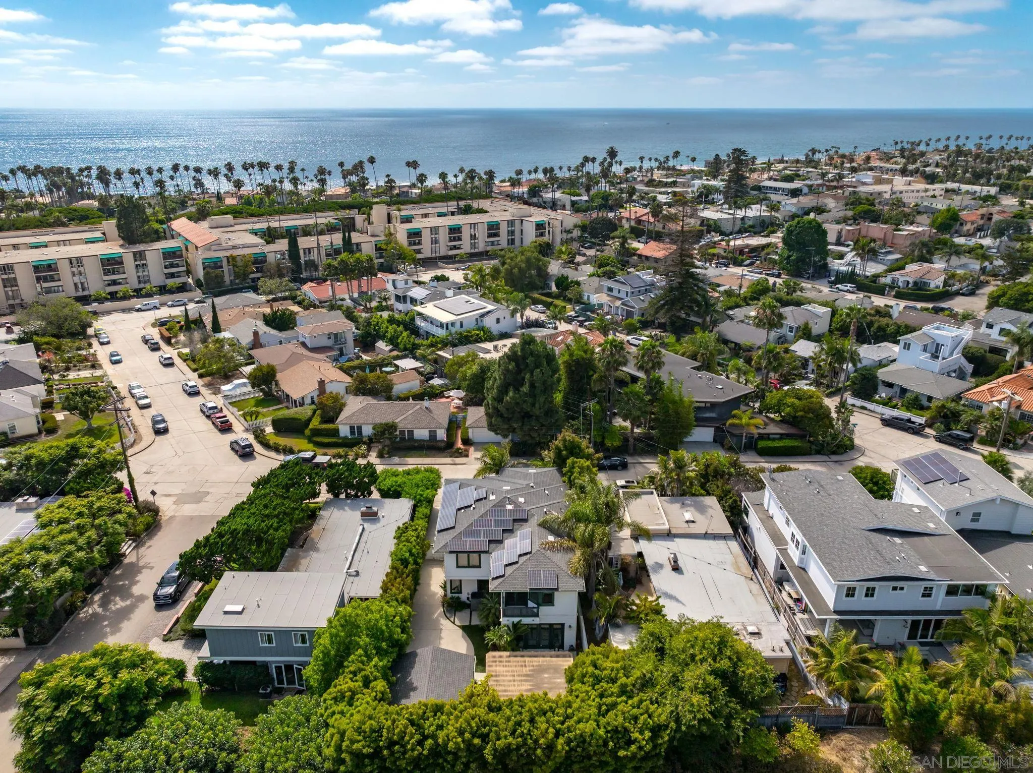 https://cdn.realtyfeed.com/cdn/127/250041924/16b3b3d816f52fbf5b08e8f77e46f0cb.webp