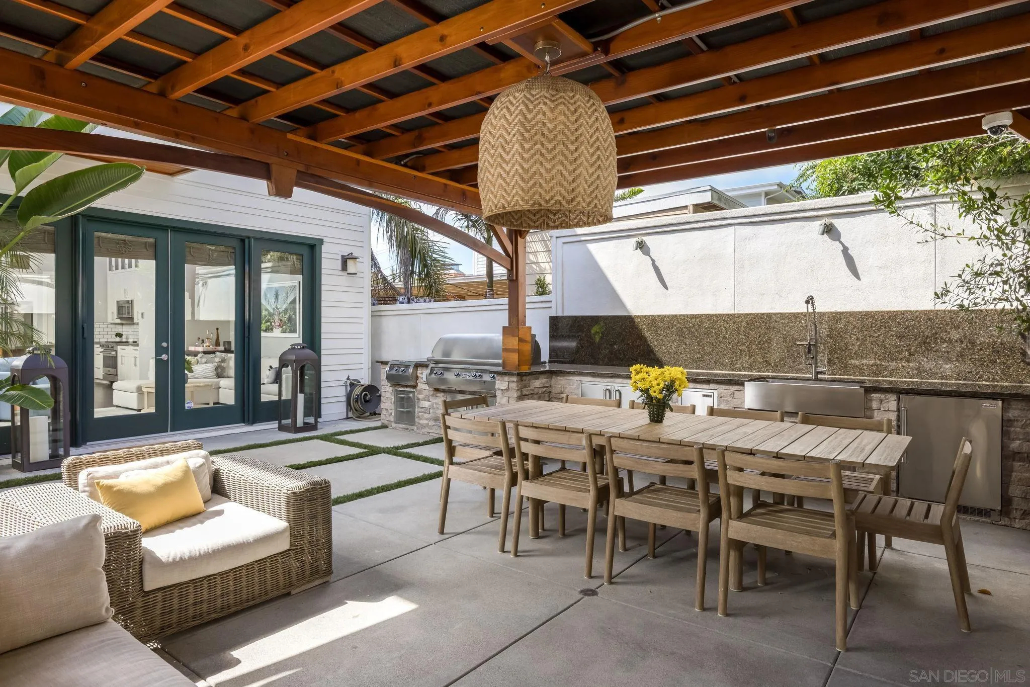 https://cdn.realtyfeed.com/cdn/127/250041924/58fd4a371e867e3adf0d86be31ea59e0.webp