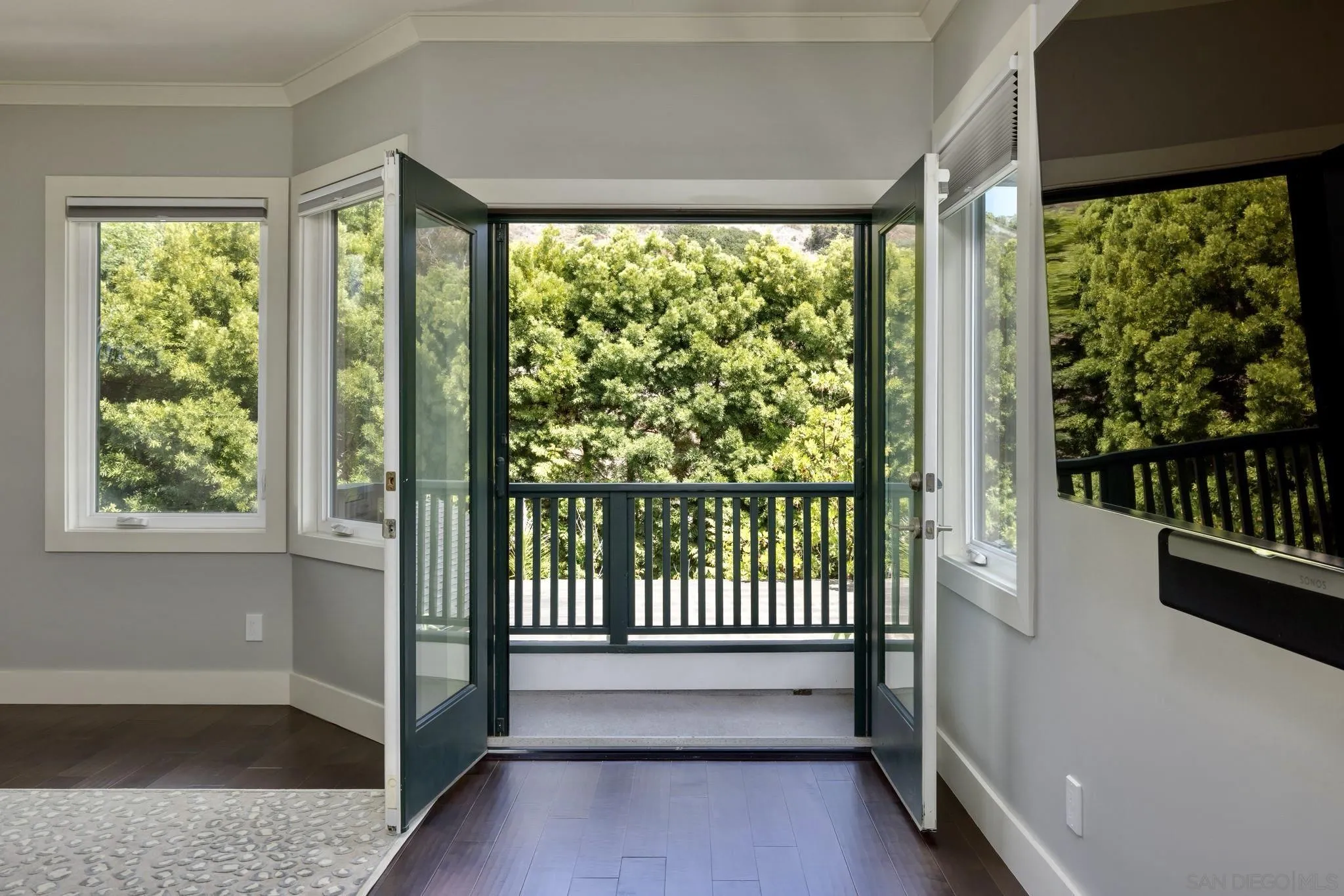 https://cdn.realtyfeed.com/cdn/127/250041924/91b628b3f9d2305d11fdf0977cbfa89d.webp