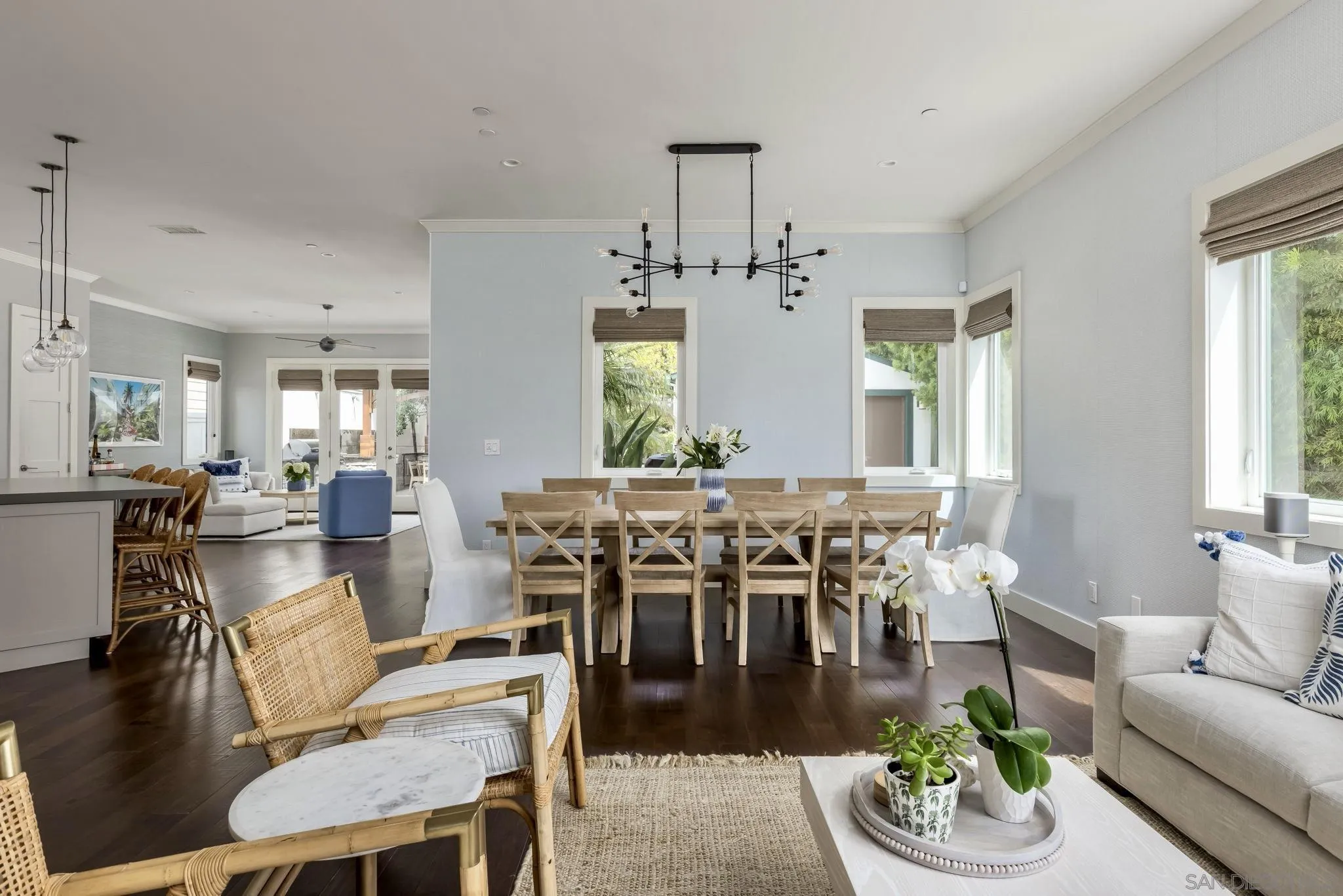https://cdn.realtyfeed.com/cdn/127/250041924/c273d7dc14ef5f7a1c81dab9aba80f15.webp