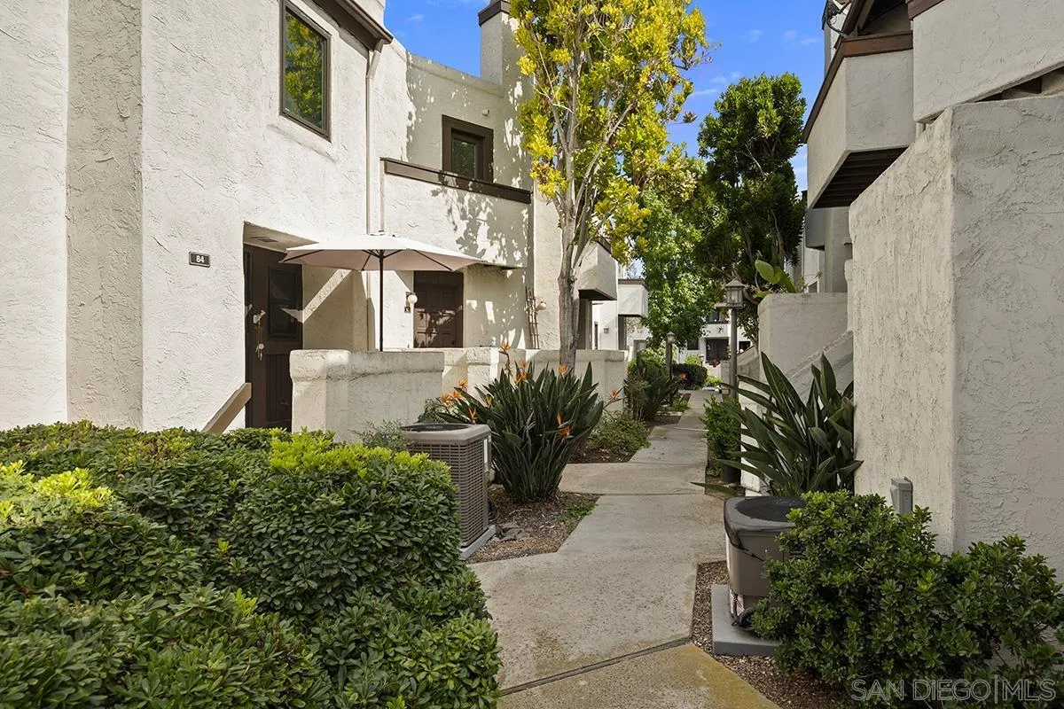 Photo #4: 250041926 Listing 
