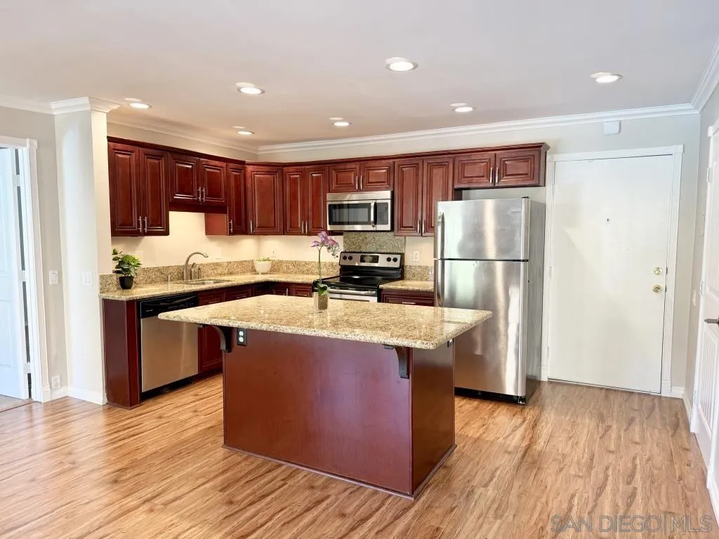 https://cdn.realtyfeed.com/cdn/127/250041927/3d5c30a3b948ecc17507cc07679a9563.webp