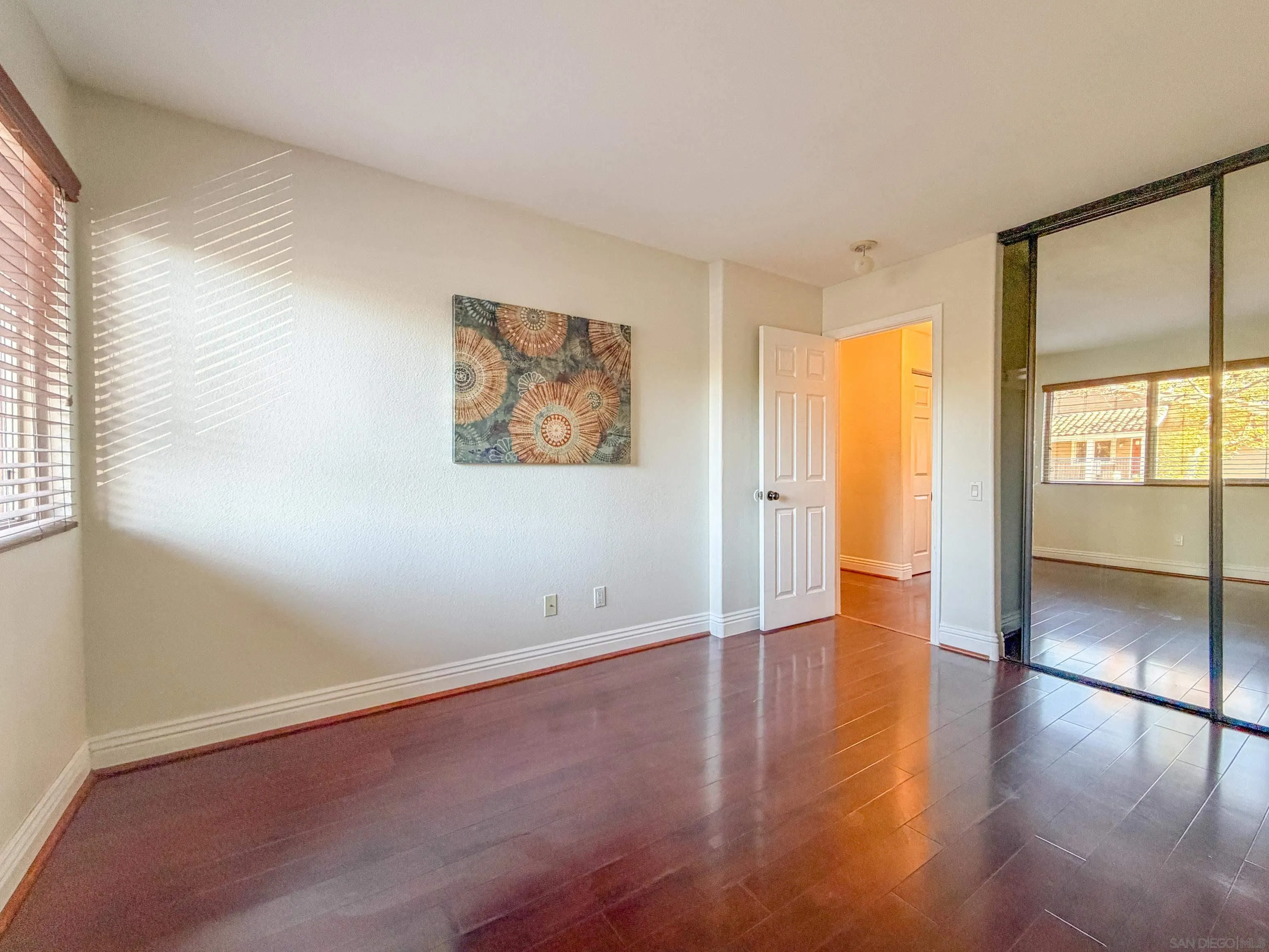 https://cdn.realtyfeed.com/cdn/127/250041938/64d439a9a2b0af31e64737014d77e23b.webp
