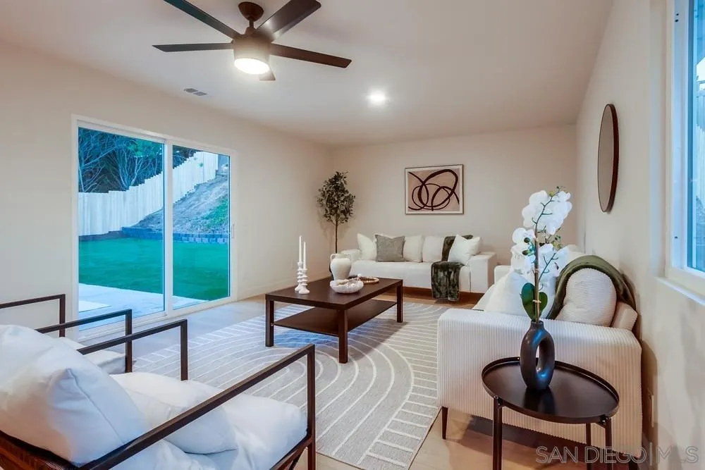 https://cdn.realtyfeed.com/cdn/127/250041943/1e097ce03cb3aa08d6bd64188c4825a4.webp