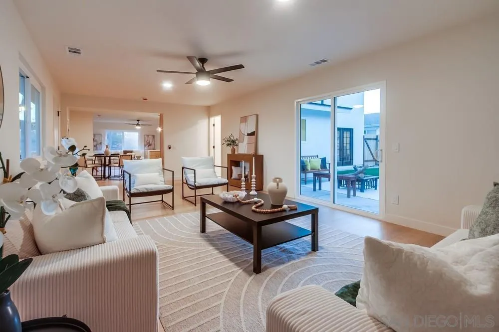https://cdn.realtyfeed.com/cdn/127/250041943/34dcddc93c7e227c1db8adc723e32161.webp