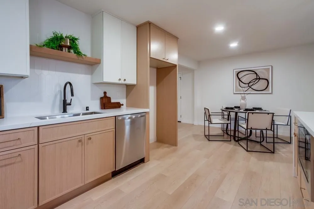 https://cdn.realtyfeed.com/cdn/127/250041943/772c71c2fb858ccb78435b621f4259b3.webp