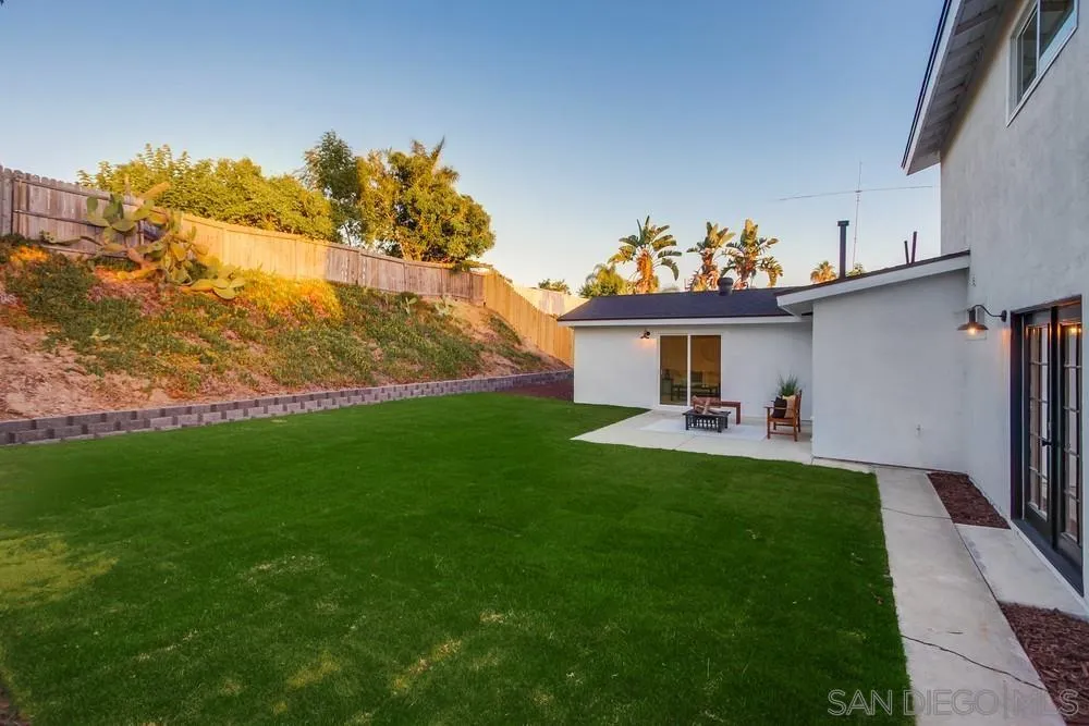 https://cdn.realtyfeed.com/cdn/127/250041943/81f06004b244d0fdfcc76bb9c0b0c467.webp