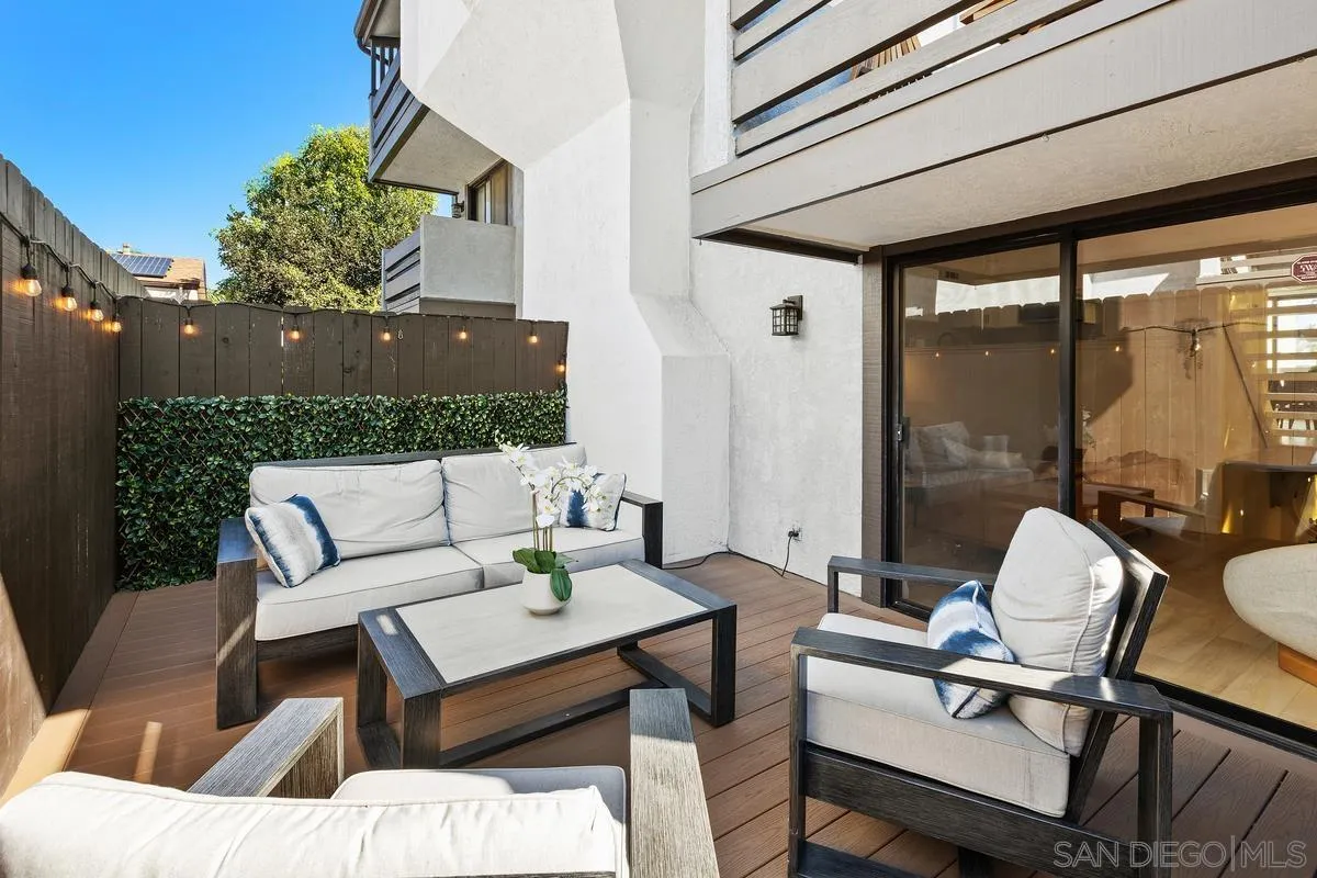 https://cdn.realtyfeed.com/cdn/127/250041958/a37880c4580920bb59e7d618cf506f7a.webp