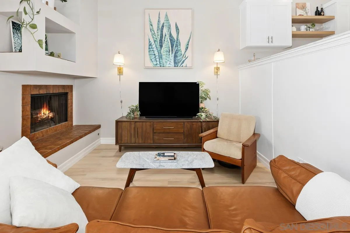 https://cdn.realtyfeed.com/cdn/127/250041958/fa2868b9e6437bbf8b2c3f8ada428fd8.webp