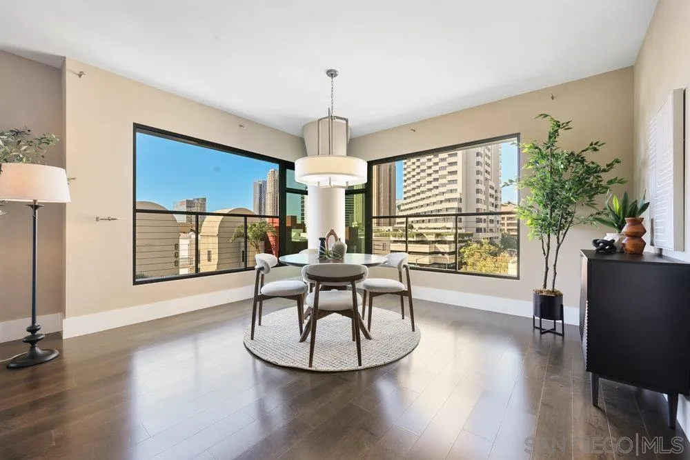 https://cdn.realtyfeed.com/cdn/127/250041969/0ac32e583e7d7f9b8d91df8d4c2b67bb.webp