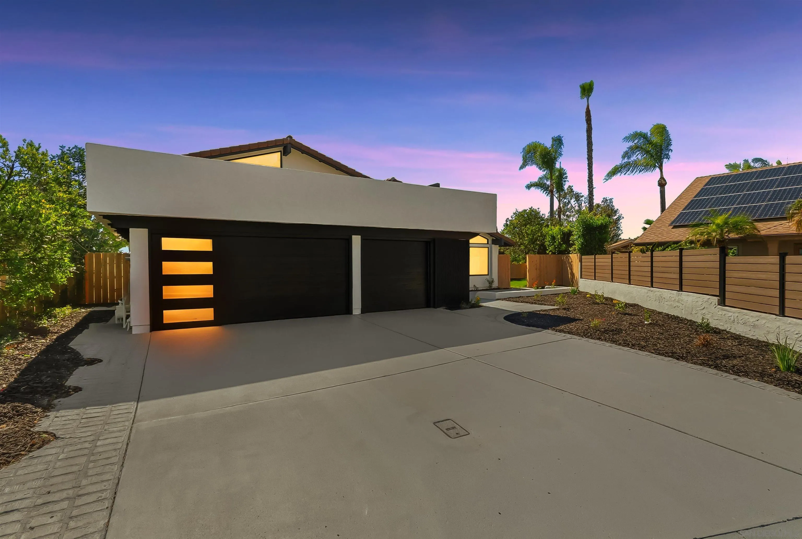 https://cdn.realtyfeed.com/cdn/127/250041971/12ee50699f2dc0100e09ee93c205084f.webp