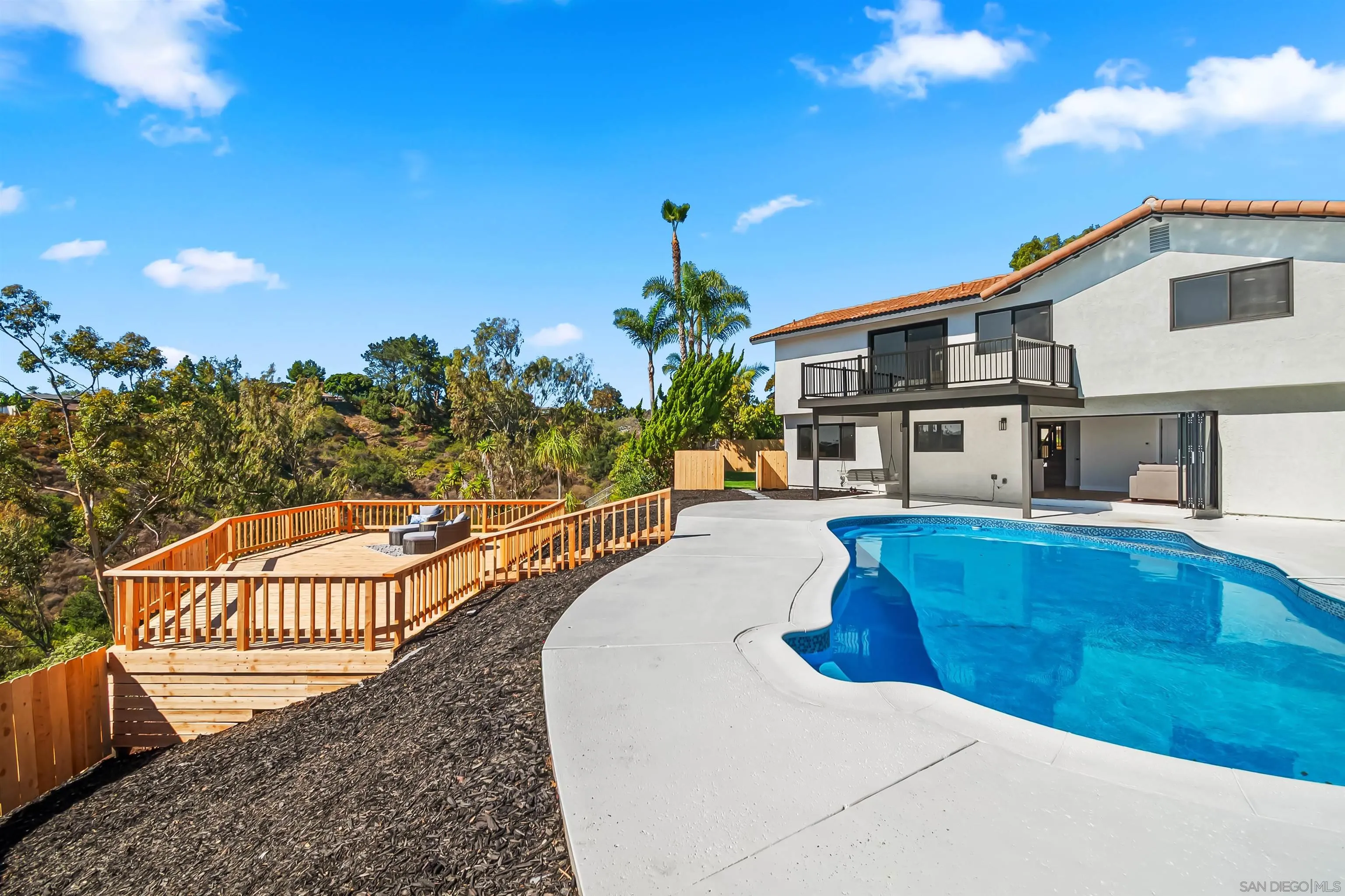 https://cdn.realtyfeed.com/cdn/127/250041971/f542b74e0c652b4eb9c0a40e85ad27c6.webp