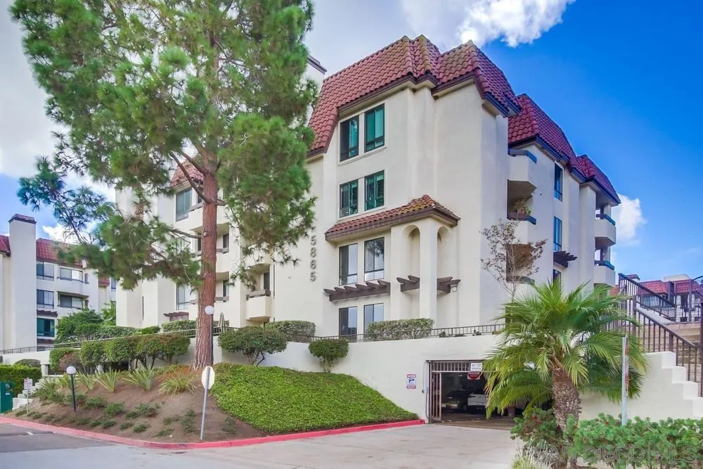 https://cdn.realtyfeed.com/cdn/127/250041972/0cbb9a3fb7b46e330d649cc54ea51d94.webp