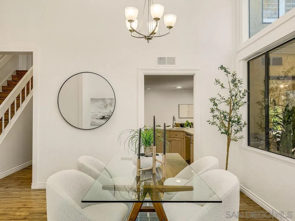 https://cdn.realtyfeed.com/cdn/127/250041975/573bc6cda8c3e7dd04ef33042380a9ff.webp