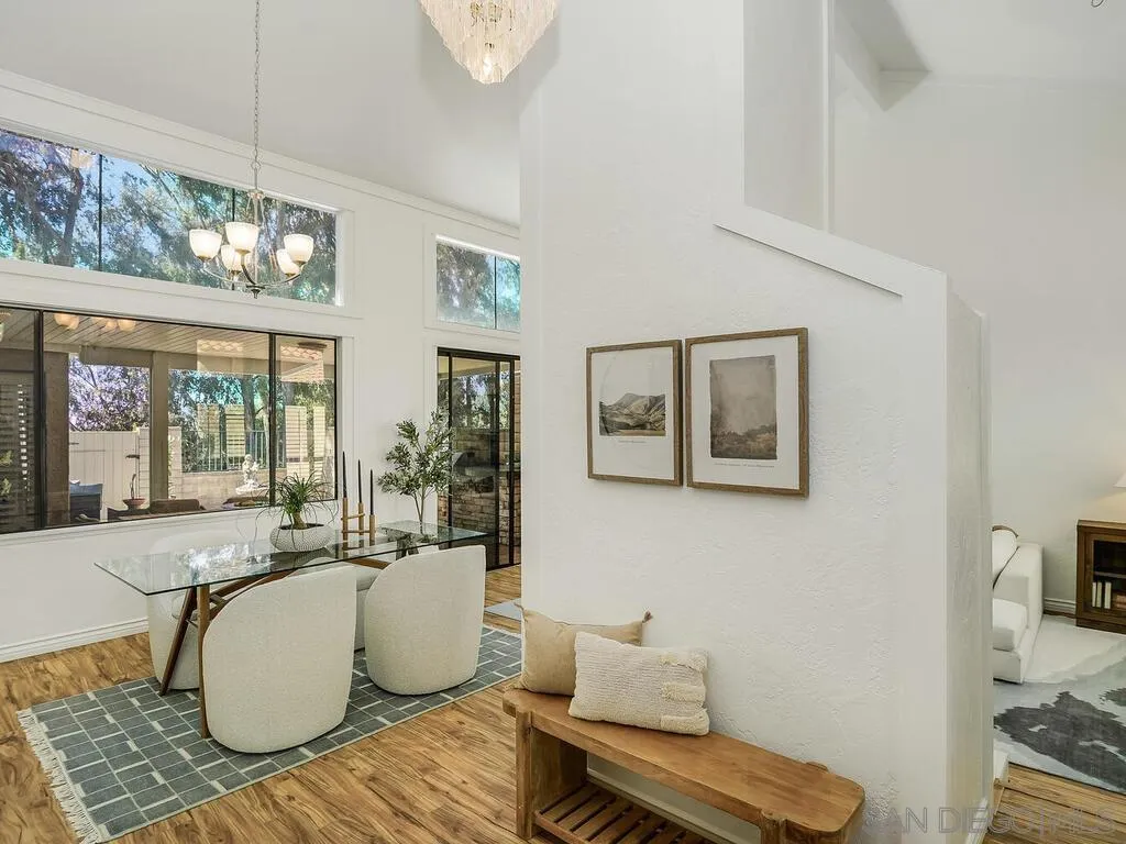 Photo #3: 250041975 Listing 