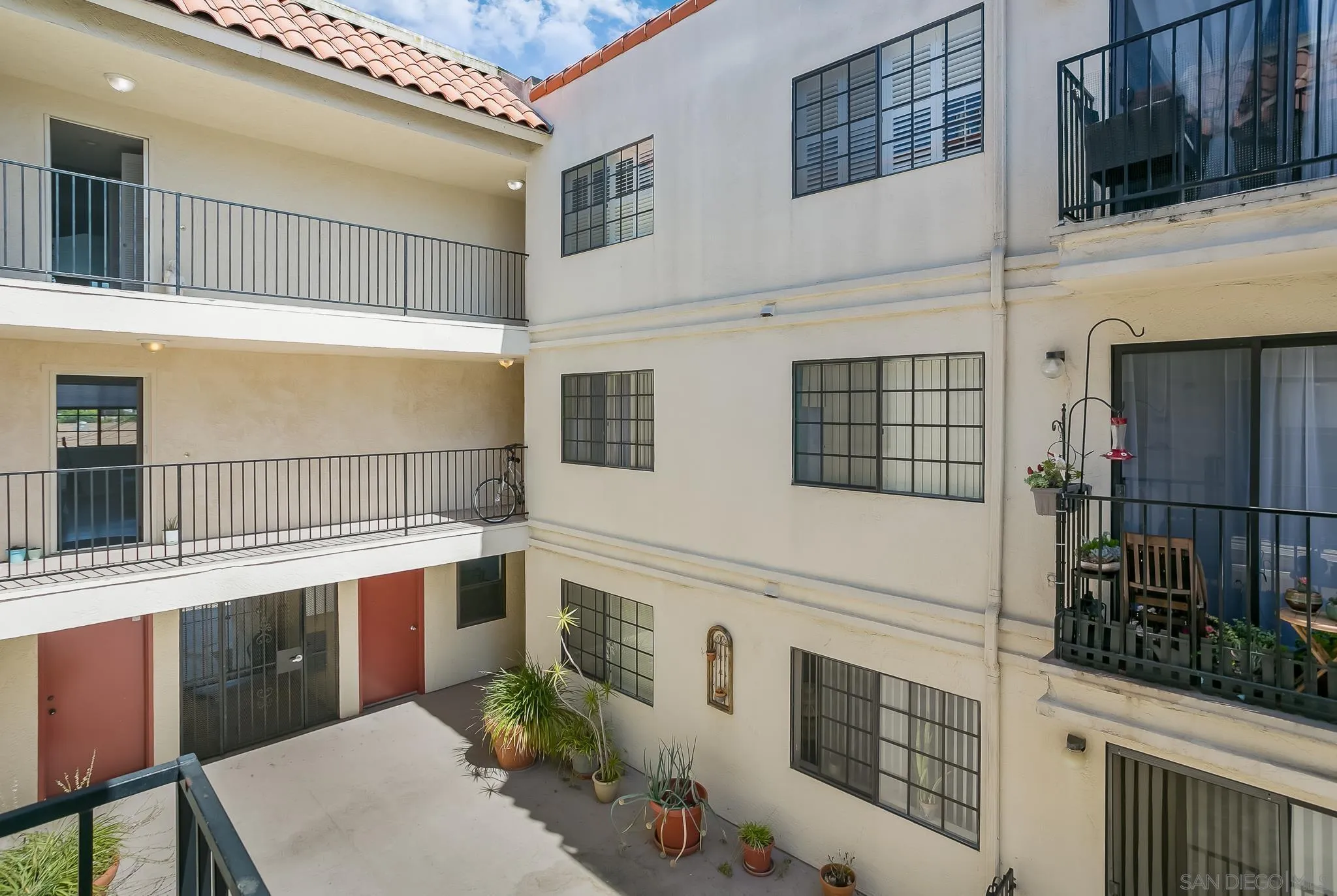 https://cdn.realtyfeed.com/cdn/127/250041983/a6c7185e086841ba0639c63d7c2fdb8f.webp