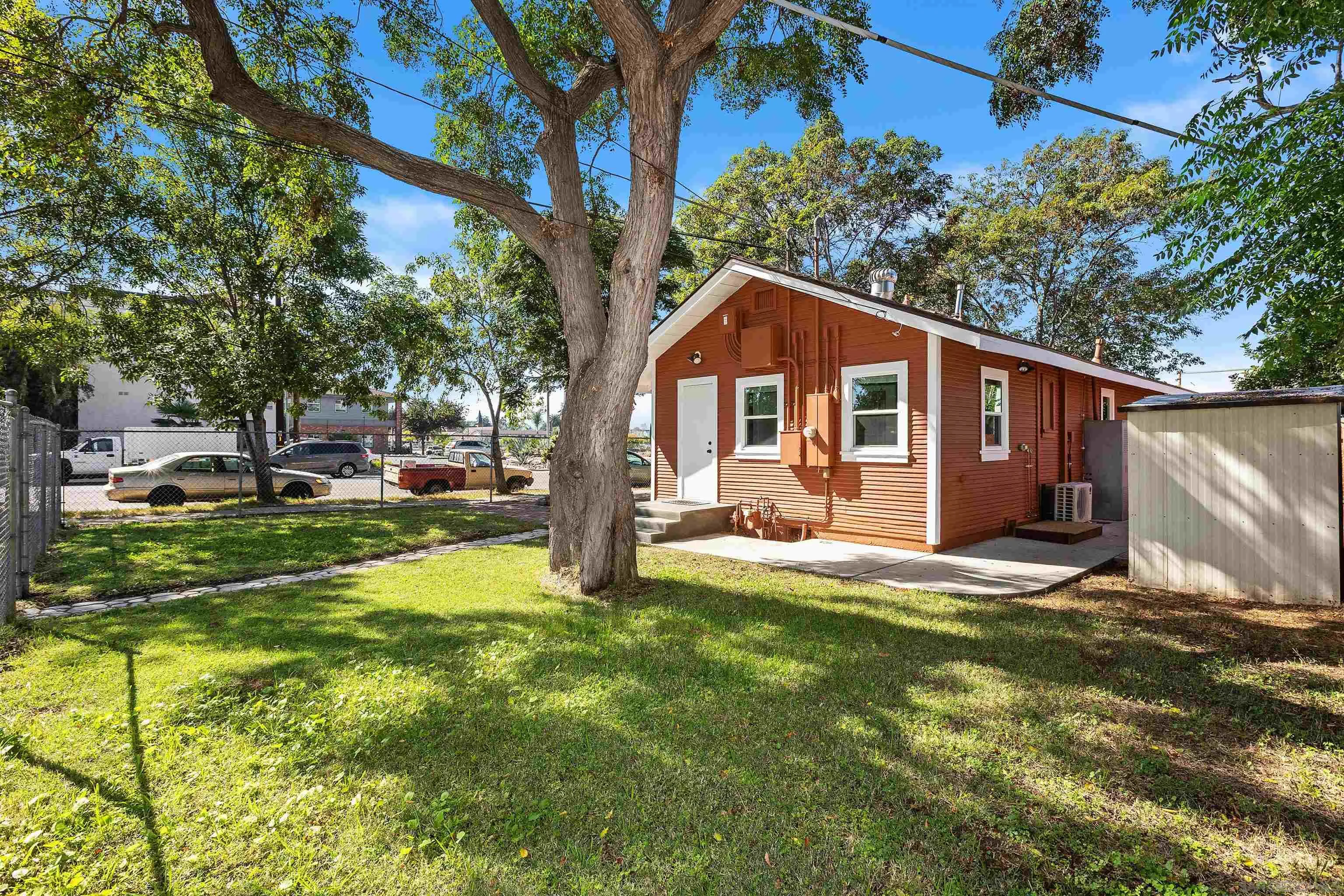 https://cdn.realtyfeed.com/cdn/127/250041990/6fdaa8101bf44f97f703596094e70972.webp