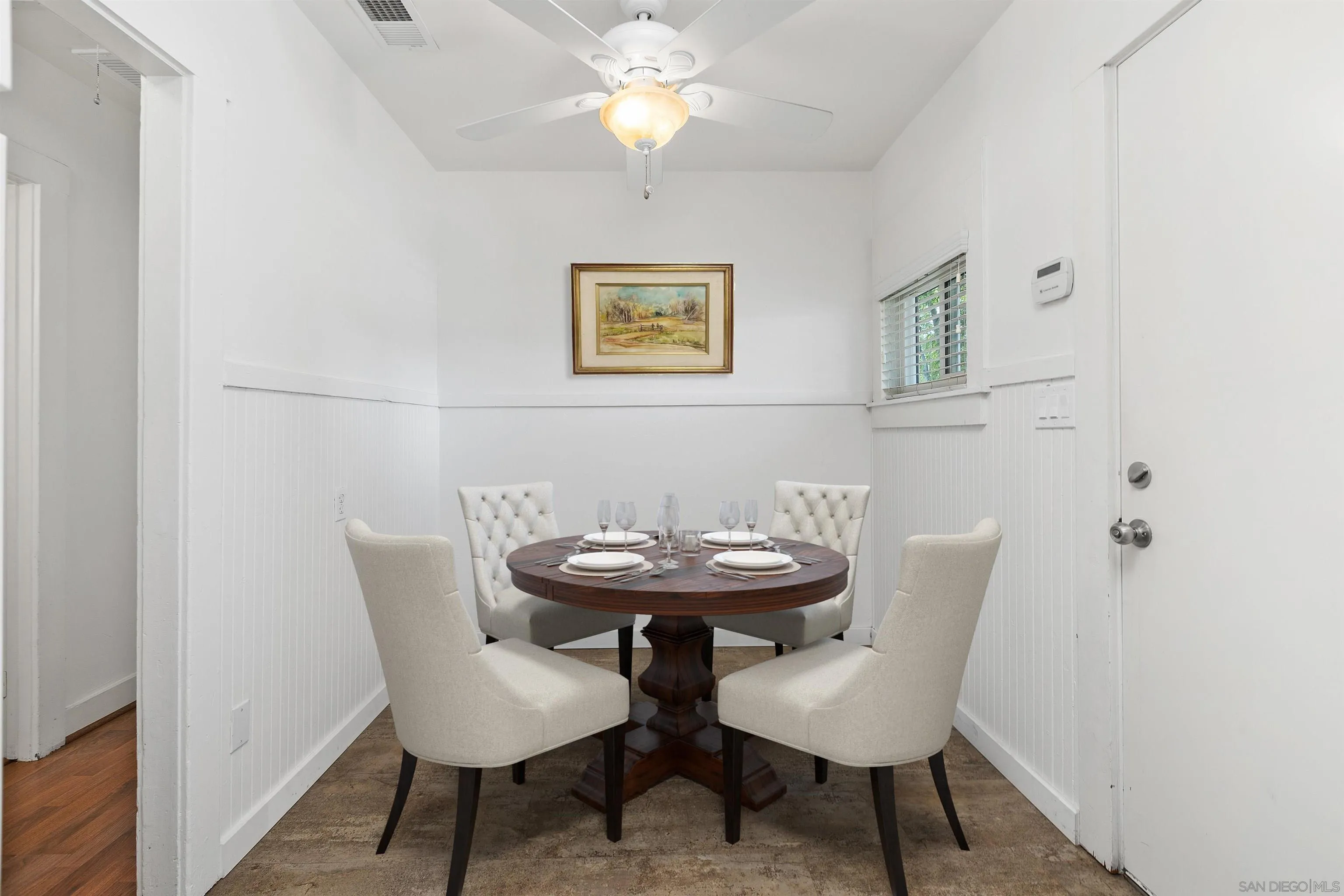 https://cdn.realtyfeed.com/cdn/127/250041990/9ca058a557e255795e134f830f11ce34.webp