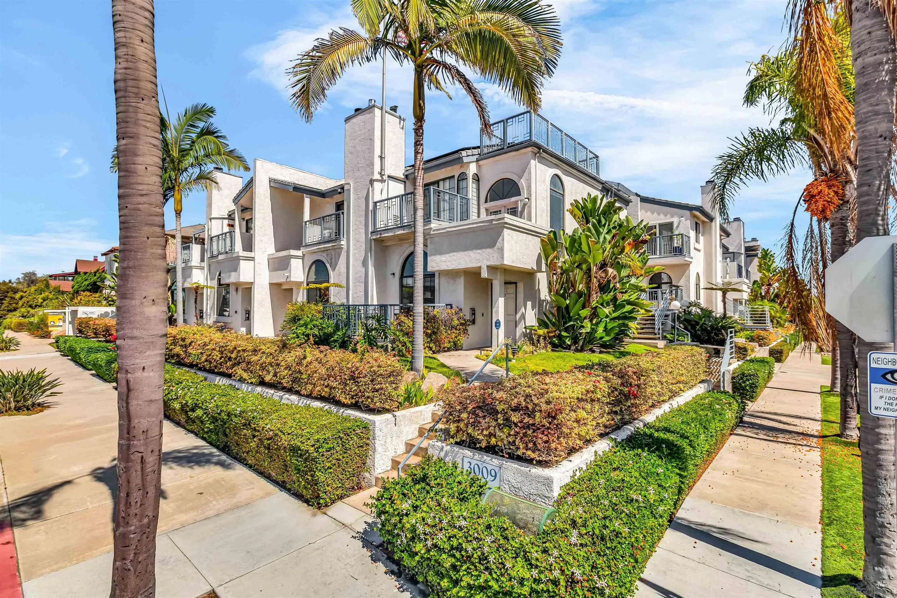 https://cdn.realtyfeed.com/cdn/127/250041991/9f7cca803b906d7eaac59cd6d1f62a11.webp
