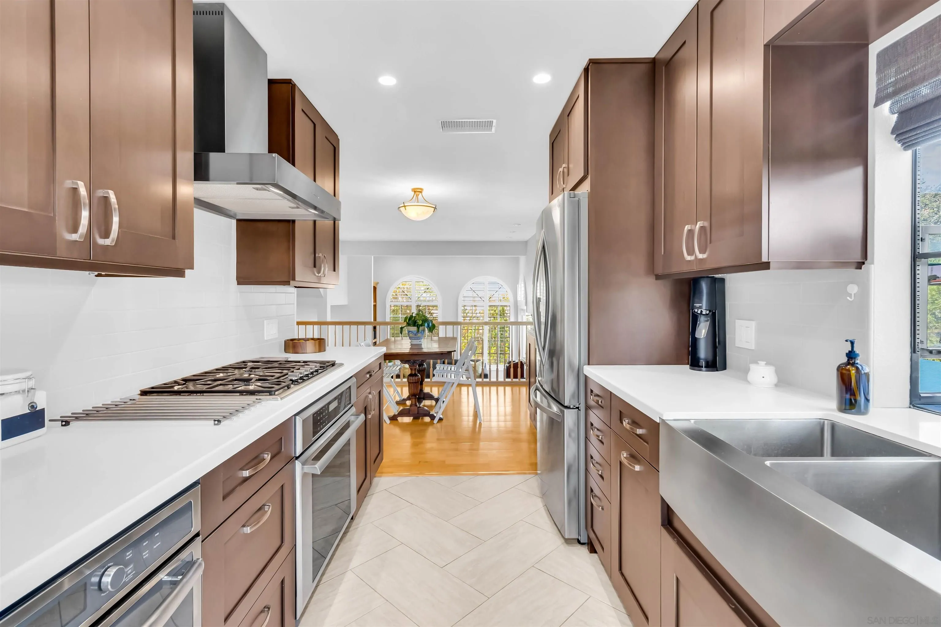 https://cdn.realtyfeed.com/cdn/127/250041991/e490adaad9dc9e9d62b883a07cfca3c0.webp