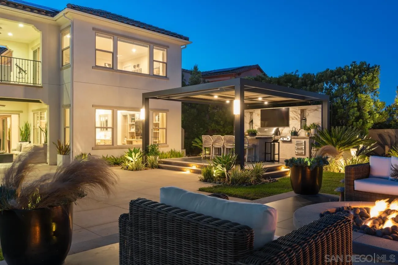 https://cdn.realtyfeed.com/cdn/127/250041996/0a273c4879b50b74b326c95268944b0e.webp