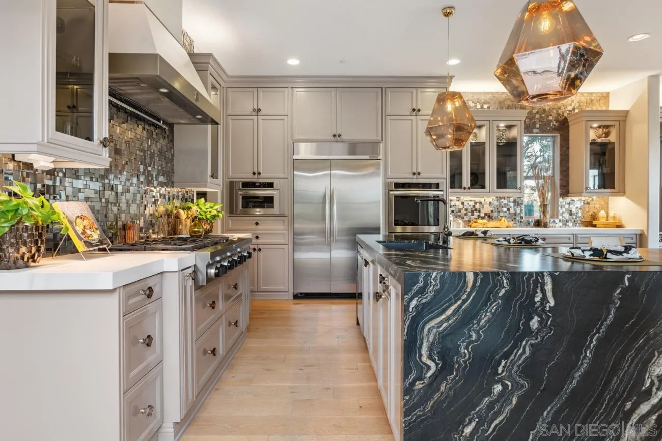 https://cdn.realtyfeed.com/cdn/127/250041996/0e82a7a35a12483e1259b7676e77a3f9.webp