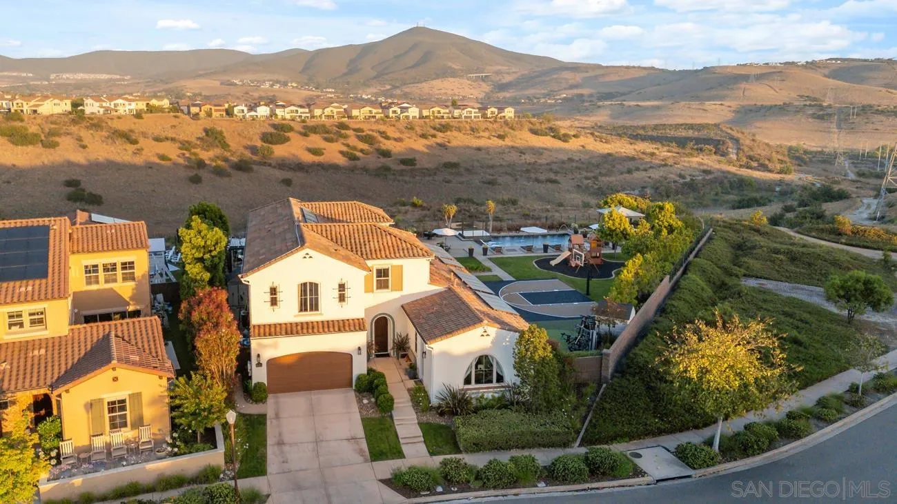 https://cdn.realtyfeed.com/cdn/127/250041996/53ab03ce0b1bdae7dfa3764aa5a2e8d5.webp