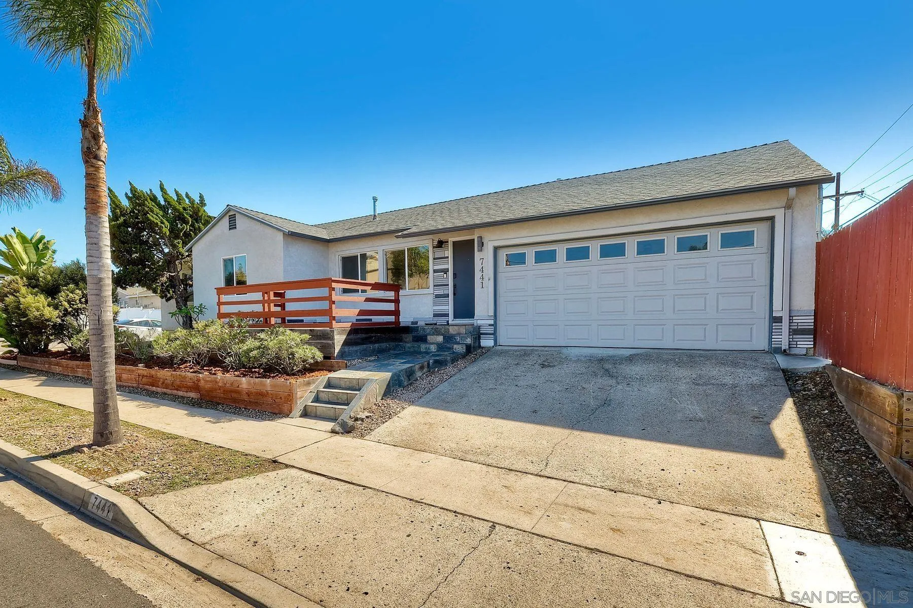 https://cdn.realtyfeed.com/cdn/127/250042005/e2fe030c9a898e62fd73a6bc2a445999.webp