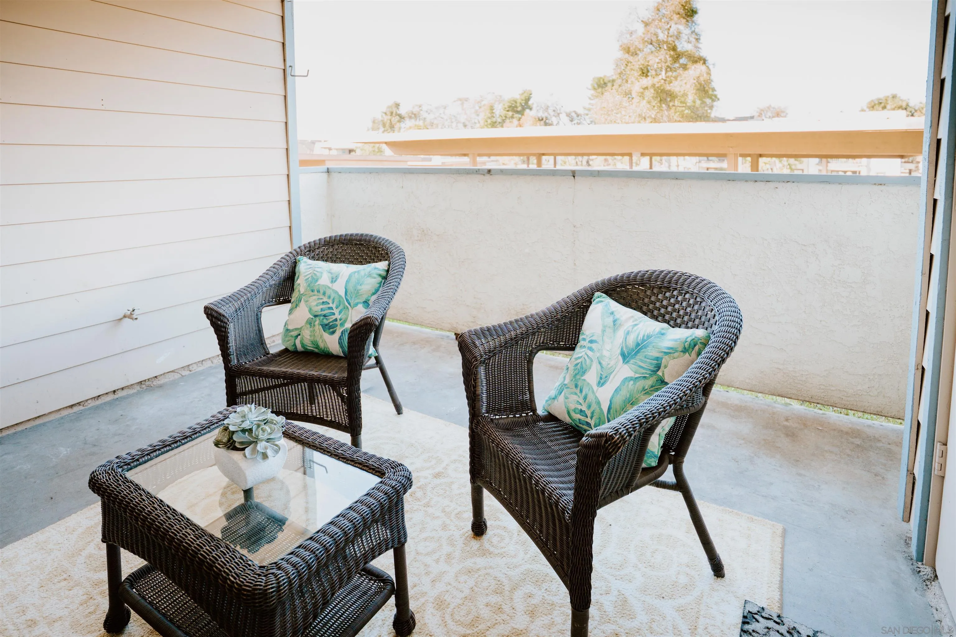 https://cdn.realtyfeed.com/cdn/127/250042010/282e51ca983f6841d693584da6d79811.webp