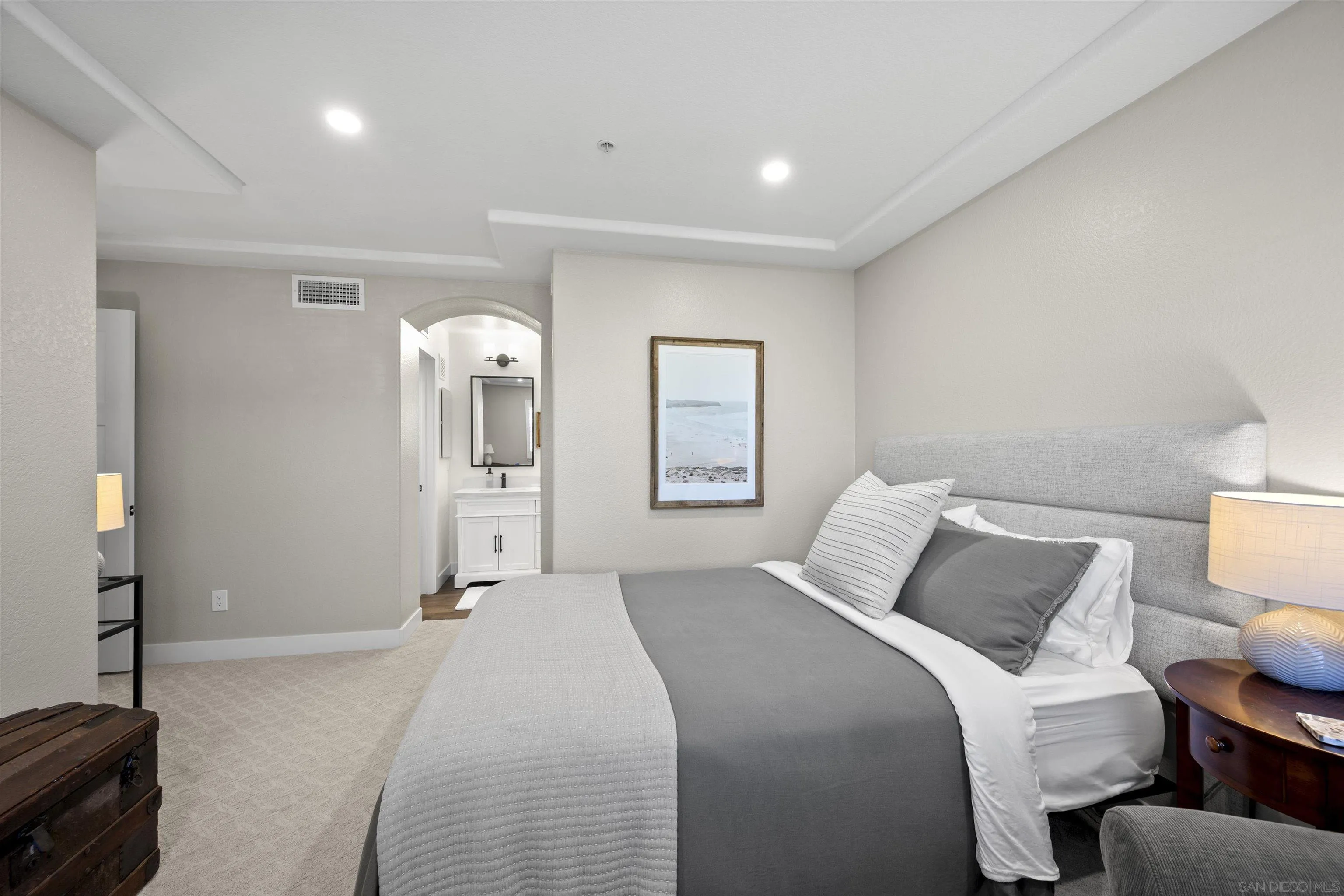 https://cdn.realtyfeed.com/cdn/127/250042014/8216aad8881fb451181d77e8d63d2ed1.webp