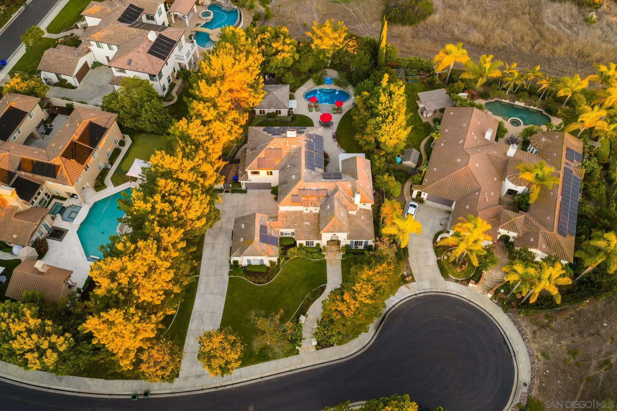 https://cdn.realtyfeed.com/cdn/127/250042016/da846bdff6a1beb179cf7e5667f92dea.webp