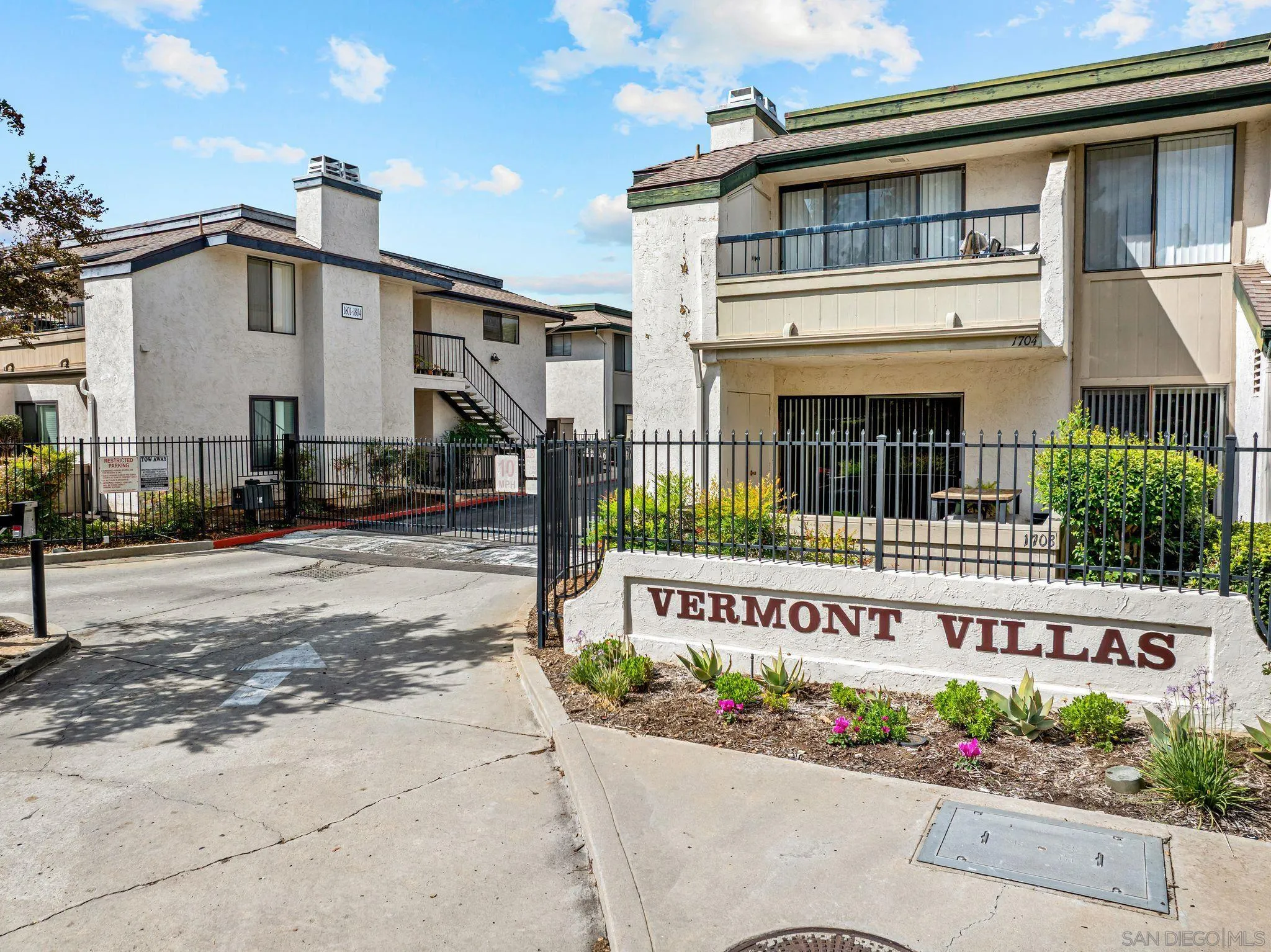 https://cdn.realtyfeed.com/cdn/127/250042021/6f0339c6feff90ce8c4c61e007e743bb.webp