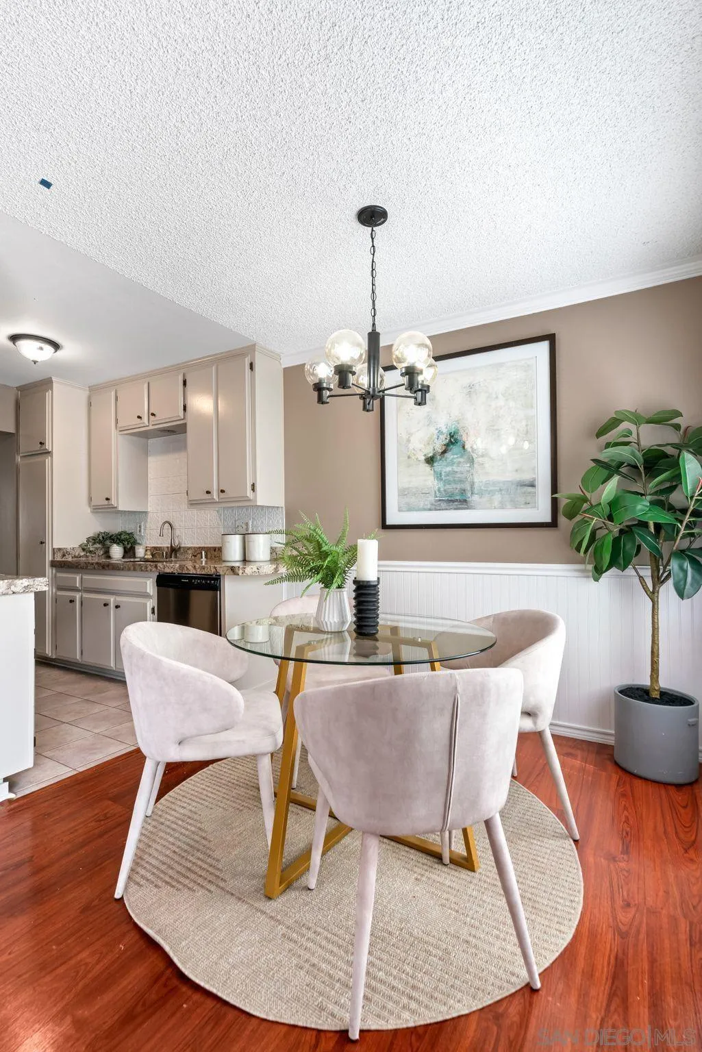 https://cdn.realtyfeed.com/cdn/127/250042021/cc15da23531f317c09b7a0dd45fef08a.webp