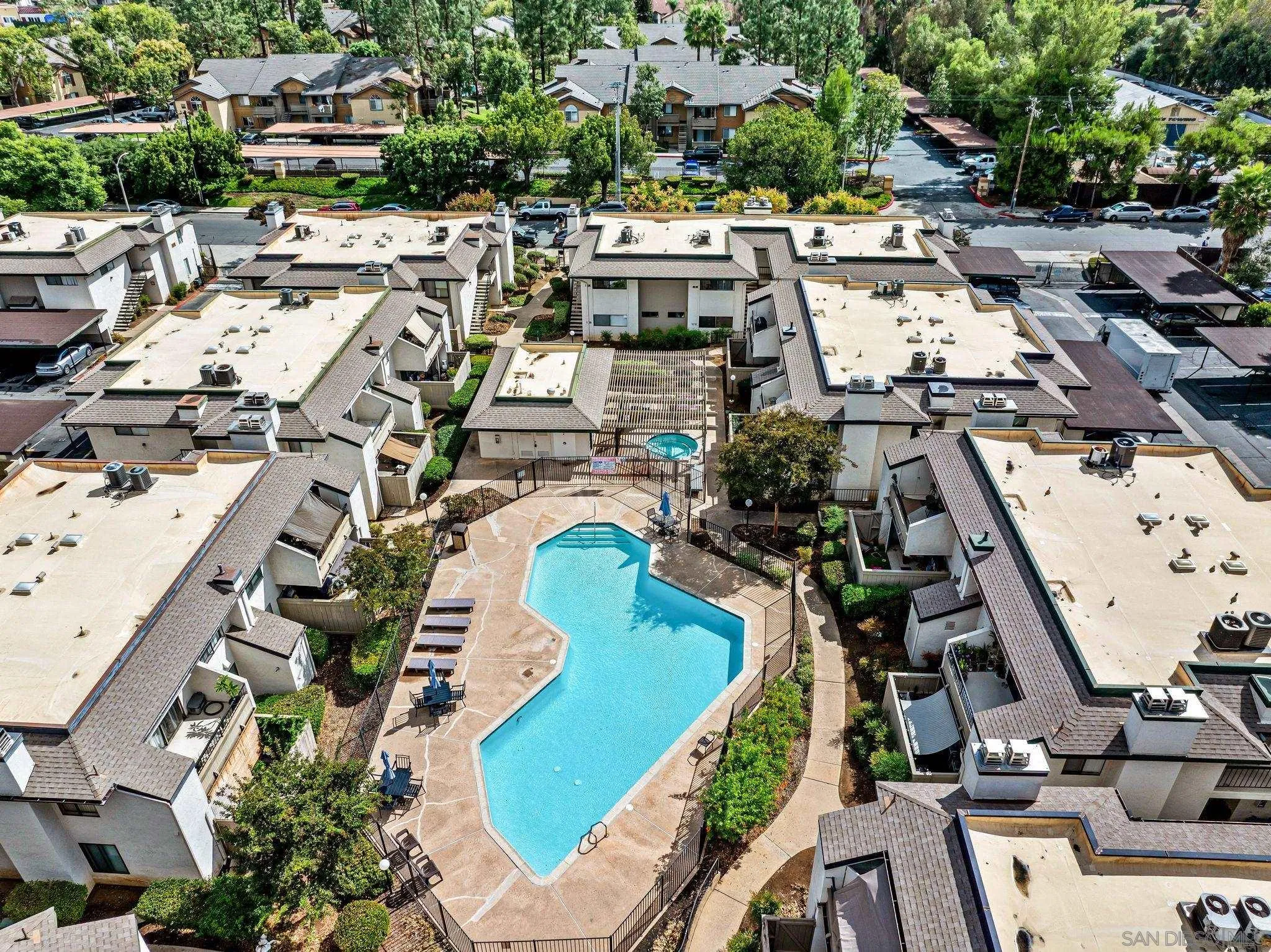 https://cdn.realtyfeed.com/cdn/127/250042021/d3792d0104c0387ea4373bc9f074ebba.webp