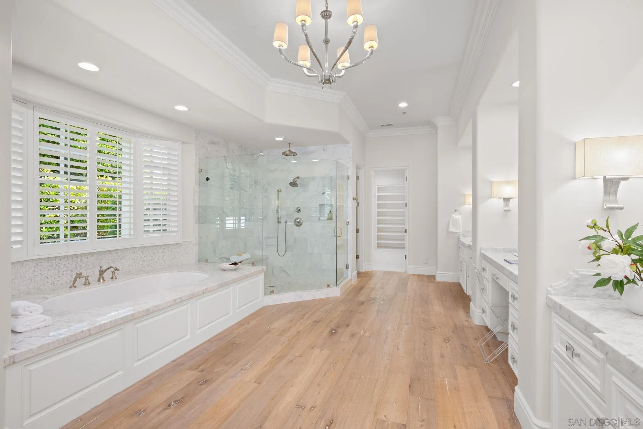 https://cdn.realtyfeed.com/cdn/127/250042023/16876b9e5861a9ed8a31ca24b264e808.webp