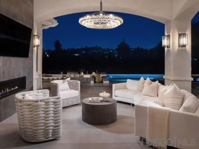 https://cdn.realtyfeed.com/cdn/127/250042023/1e3a0117fca1dee926f89c54018f9724.webp