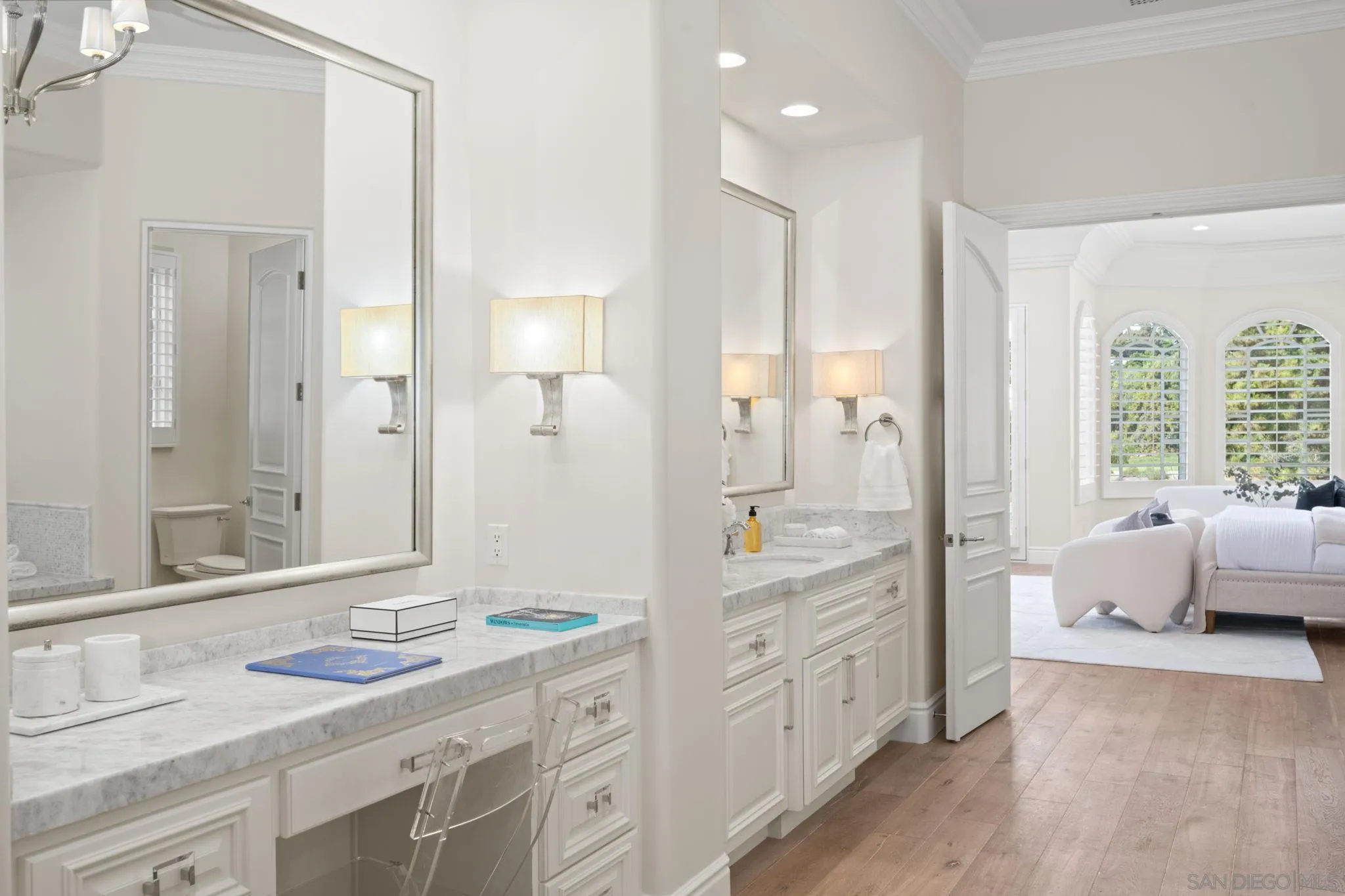 https://cdn.realtyfeed.com/cdn/127/250042023/8cb31c1ef07edc751c7792b6307f16a0.webp