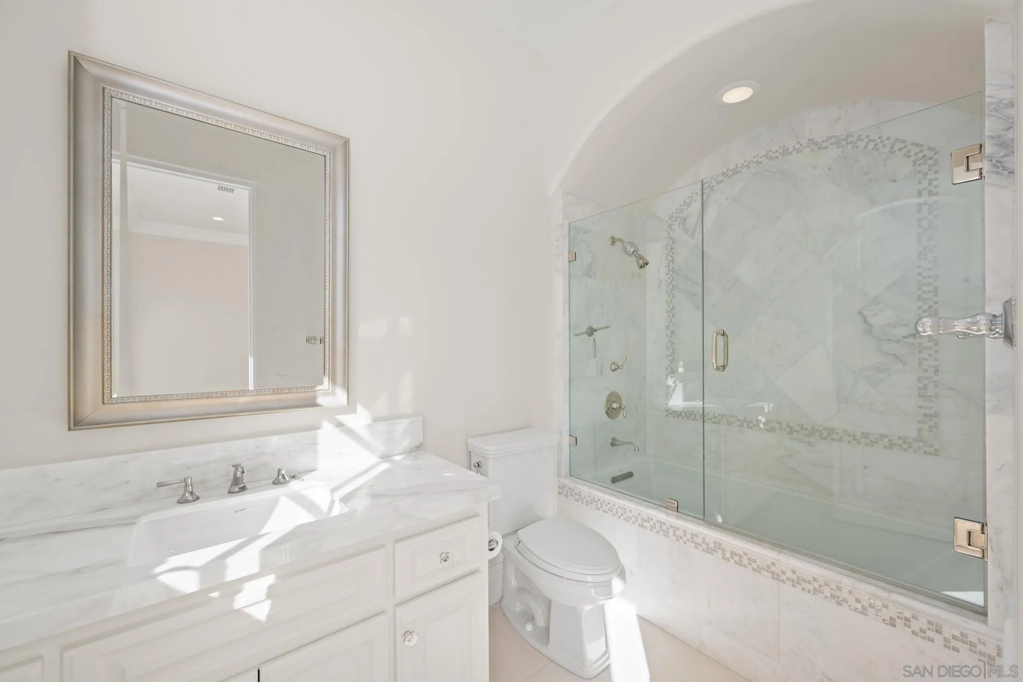 https://cdn.realtyfeed.com/cdn/127/250042023/c743614ae2fd9a006e05bce6caeaca26.webp