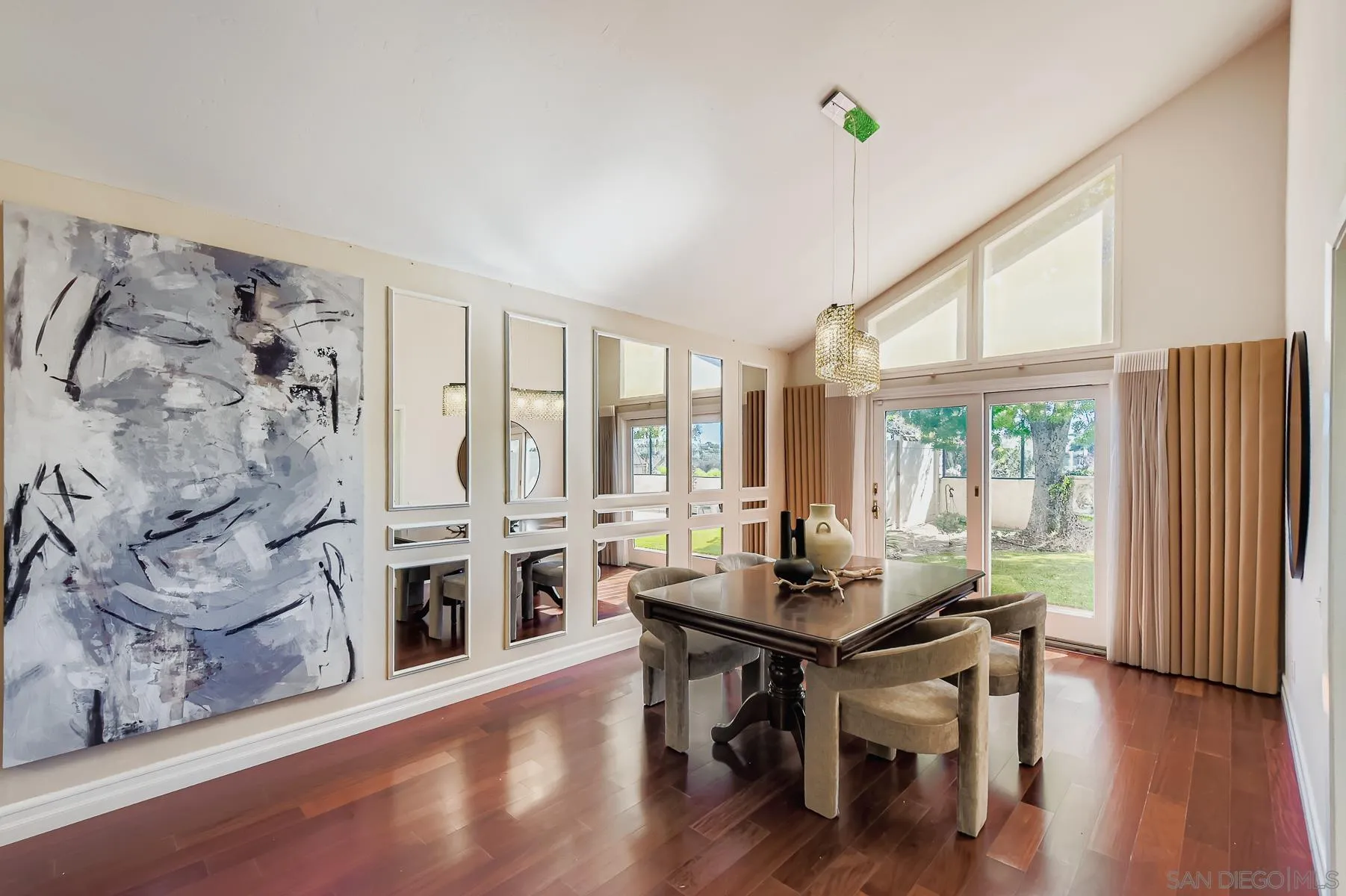 https://cdn.realtyfeed.com/cdn/127/250042027/9bc96af201b139445f173f90f0f02527.webp