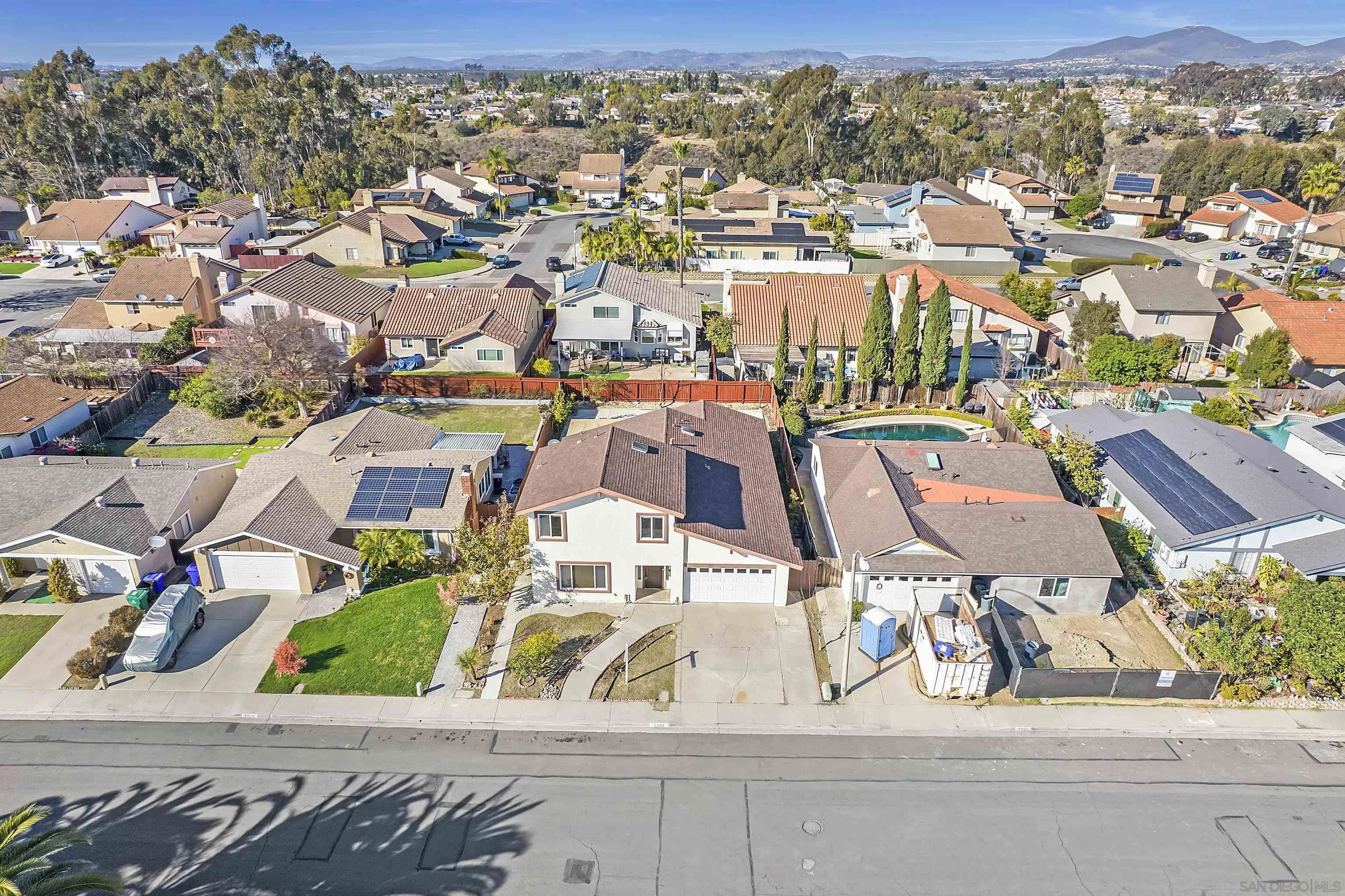 https://cdn.realtyfeed.com/cdn/127/250042029/2738dd3e76b592e2b24c520d683ff68c.webp