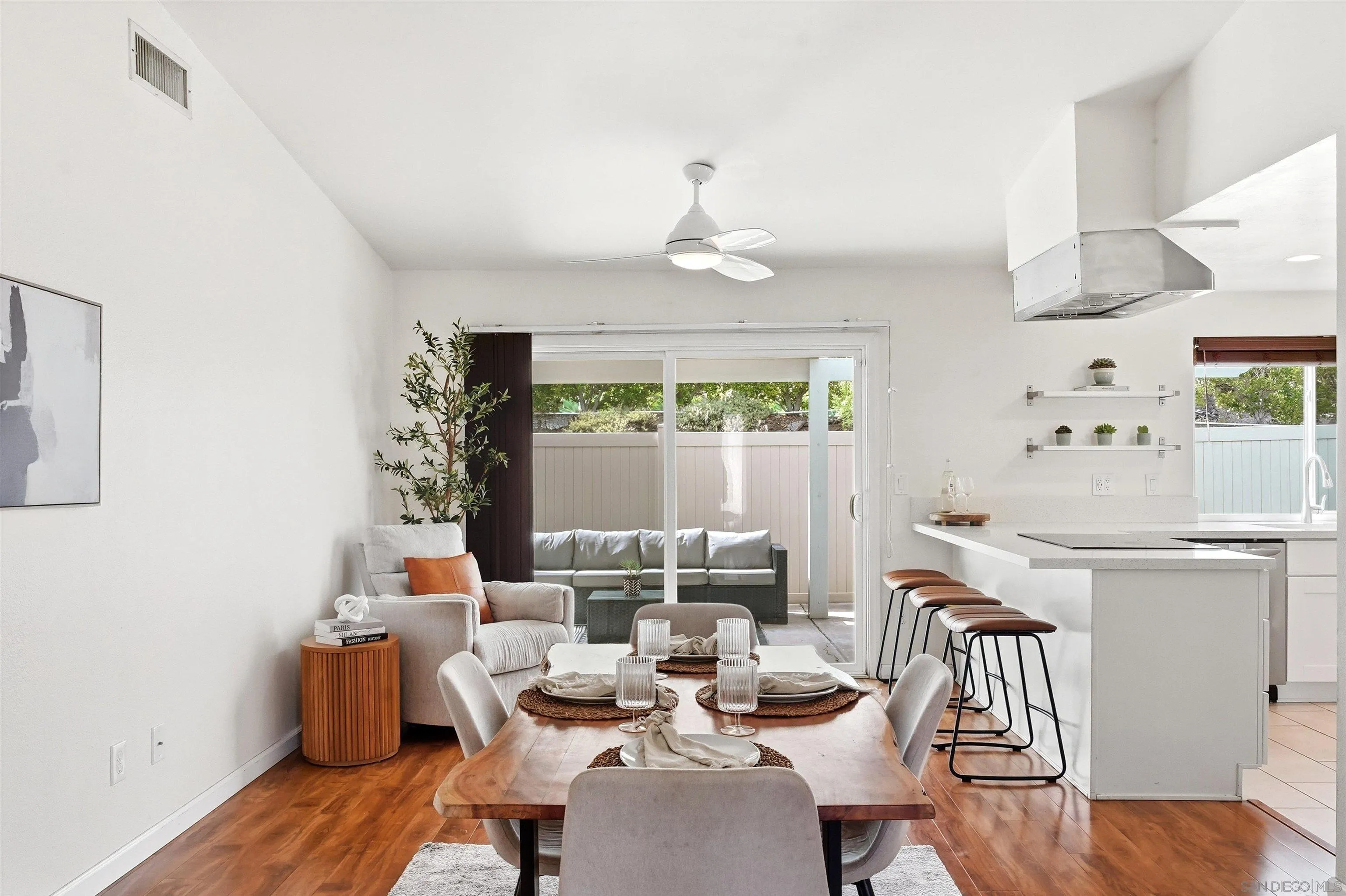 https://cdn.realtyfeed.com/cdn/127/250042032/021ba1b7bfca9b60d8b6d4d83fb97dd3.webp