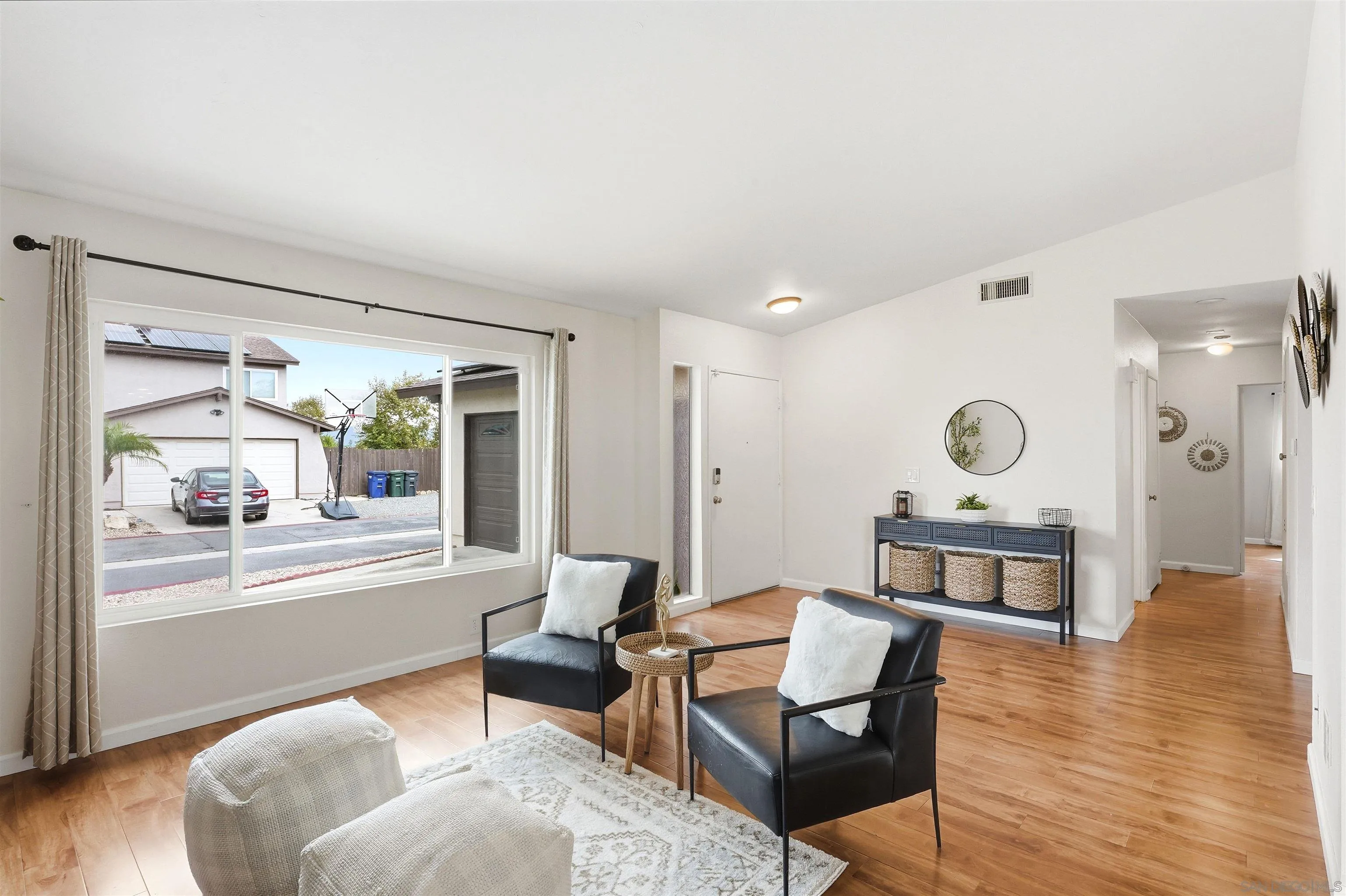 https://cdn.realtyfeed.com/cdn/127/250042032/4038c309d2e54c27c1817f77878299bc.webp