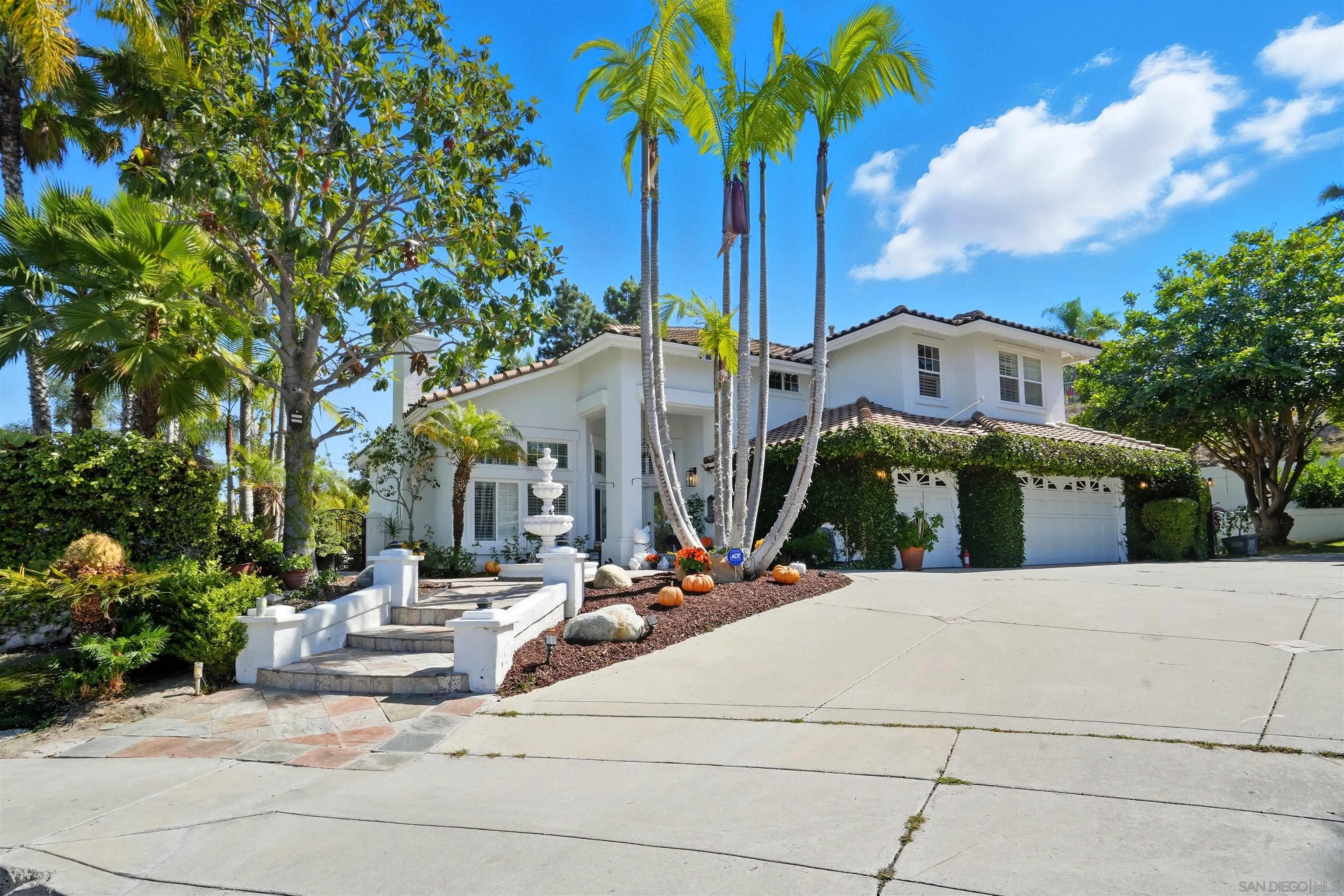 https://cdn.realtyfeed.com/cdn/127/250042033/d4334895f984166d3a97a957f187f24c.webp