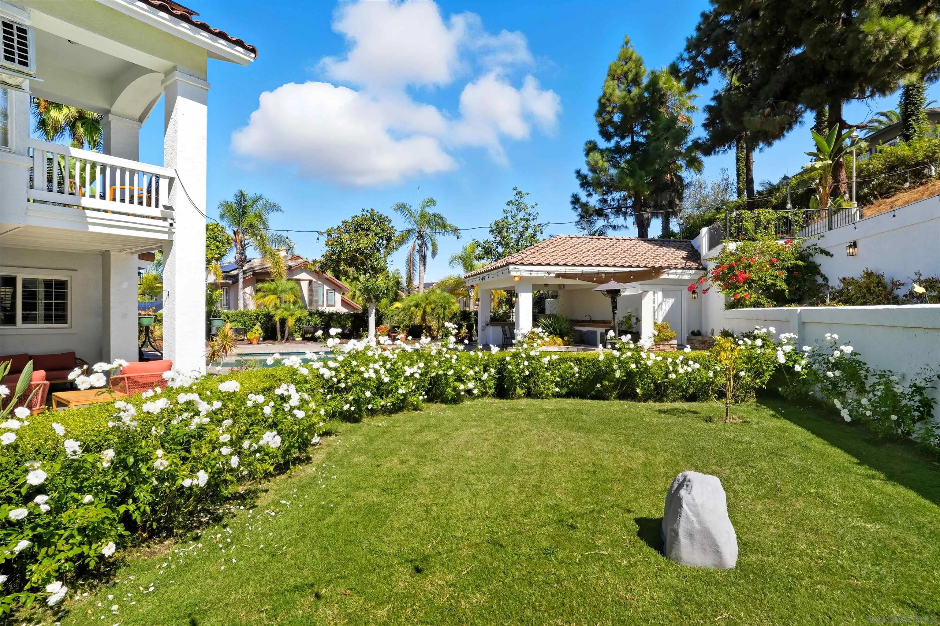 https://cdn.realtyfeed.com/cdn/127/250042033/f164cb3964a04f46ea6a17f29e2fa660.webp