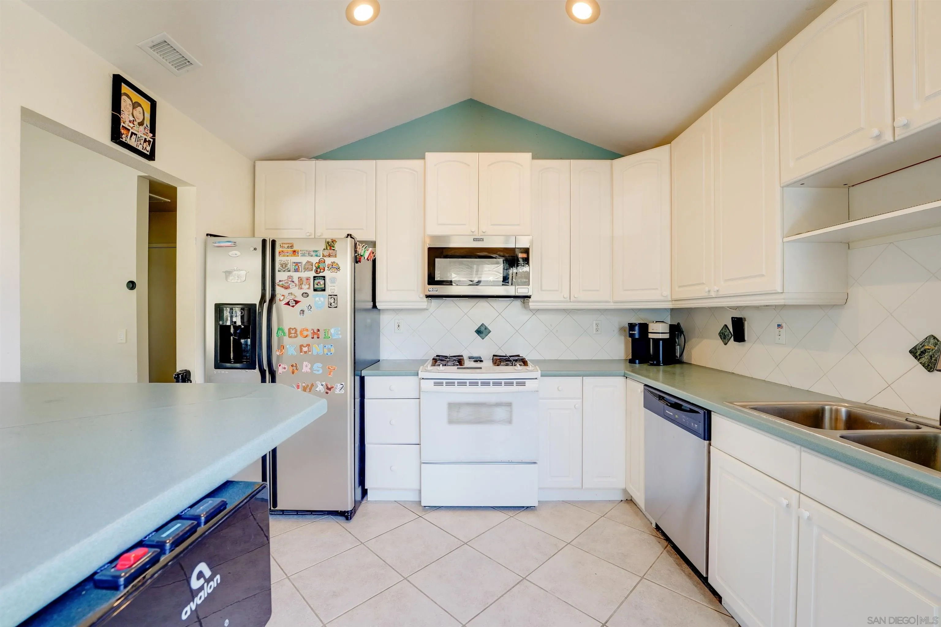 Photo #10: 250042034 Listing: Photo #10