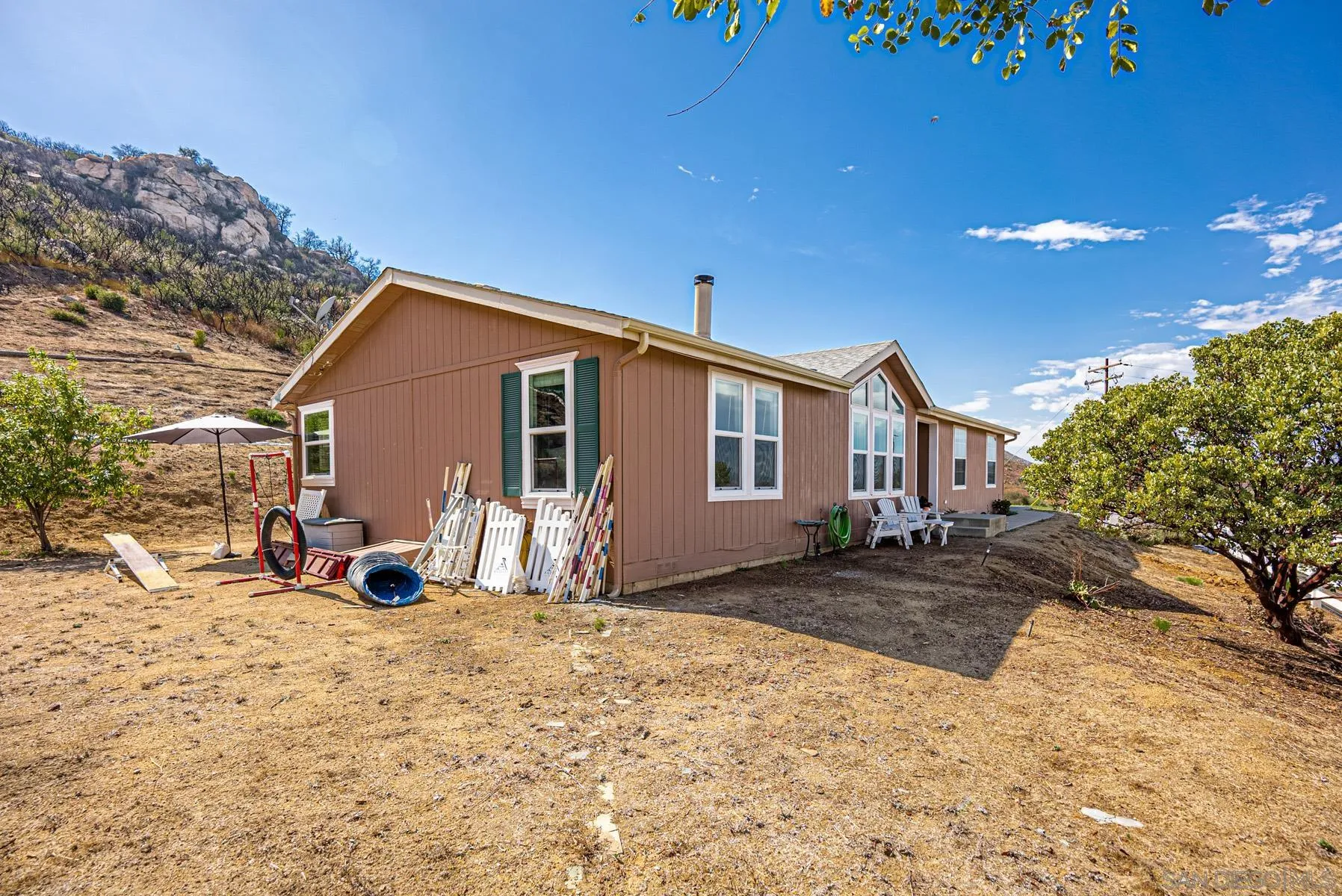 https://cdn.realtyfeed.com/cdn/127/250042035/3d81eca51f1f131e1e1ab60c65198952.webp