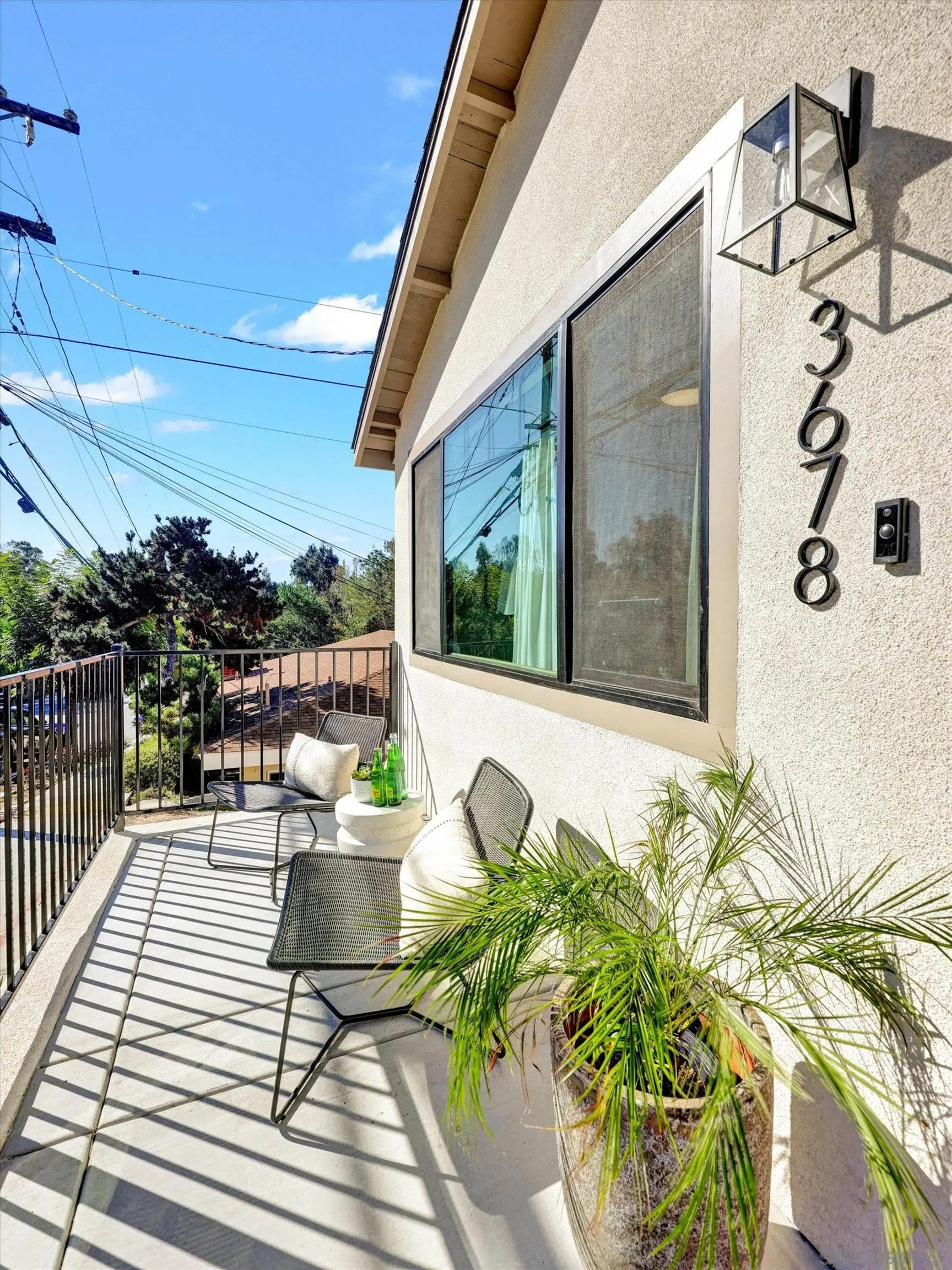 https://cdn.realtyfeed.com/cdn/127/250042039/8051ee18b4cf125fd78bdb0f0f4d65d6.webp