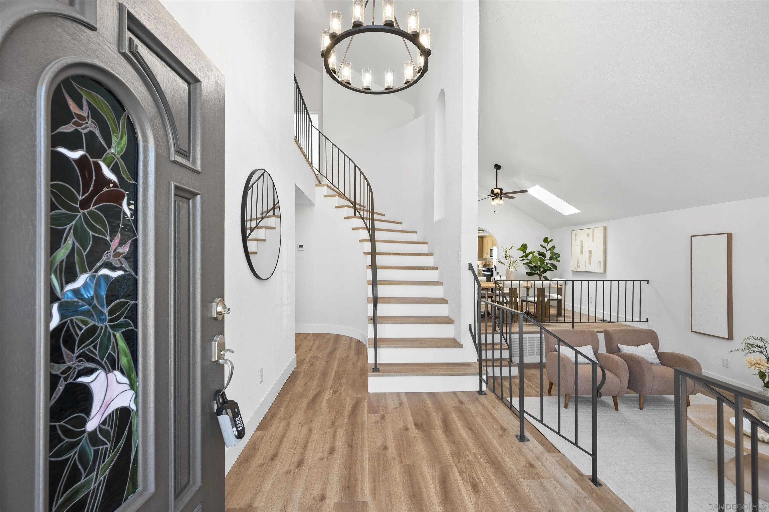 https://cdn.realtyfeed.com/cdn/127/250042048/28e9033bab00f1980e972c3f105a01b7.webp
