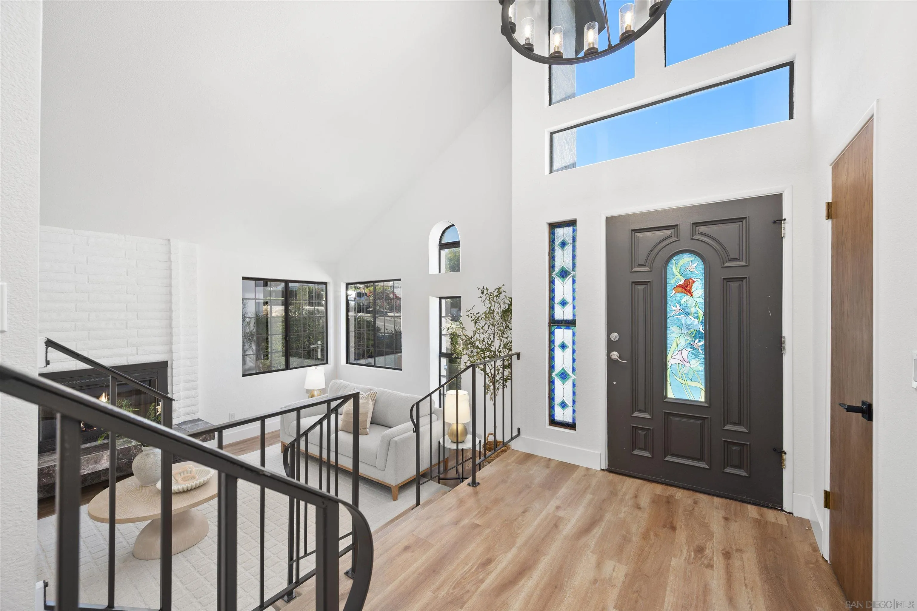 https://cdn.realtyfeed.com/cdn/127/250042048/93cc9018a767ae75a69c76ef6d44da64.webp